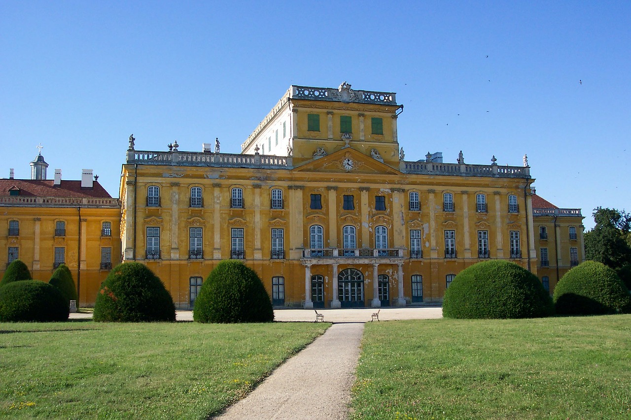 Esterházy Rūmai, Esterhazy Pilis, Fertőd, Pilis, Pilys, Pastatas, Architektūra, Barokas, Rokoko, Győr Moson Sopron Apskritis