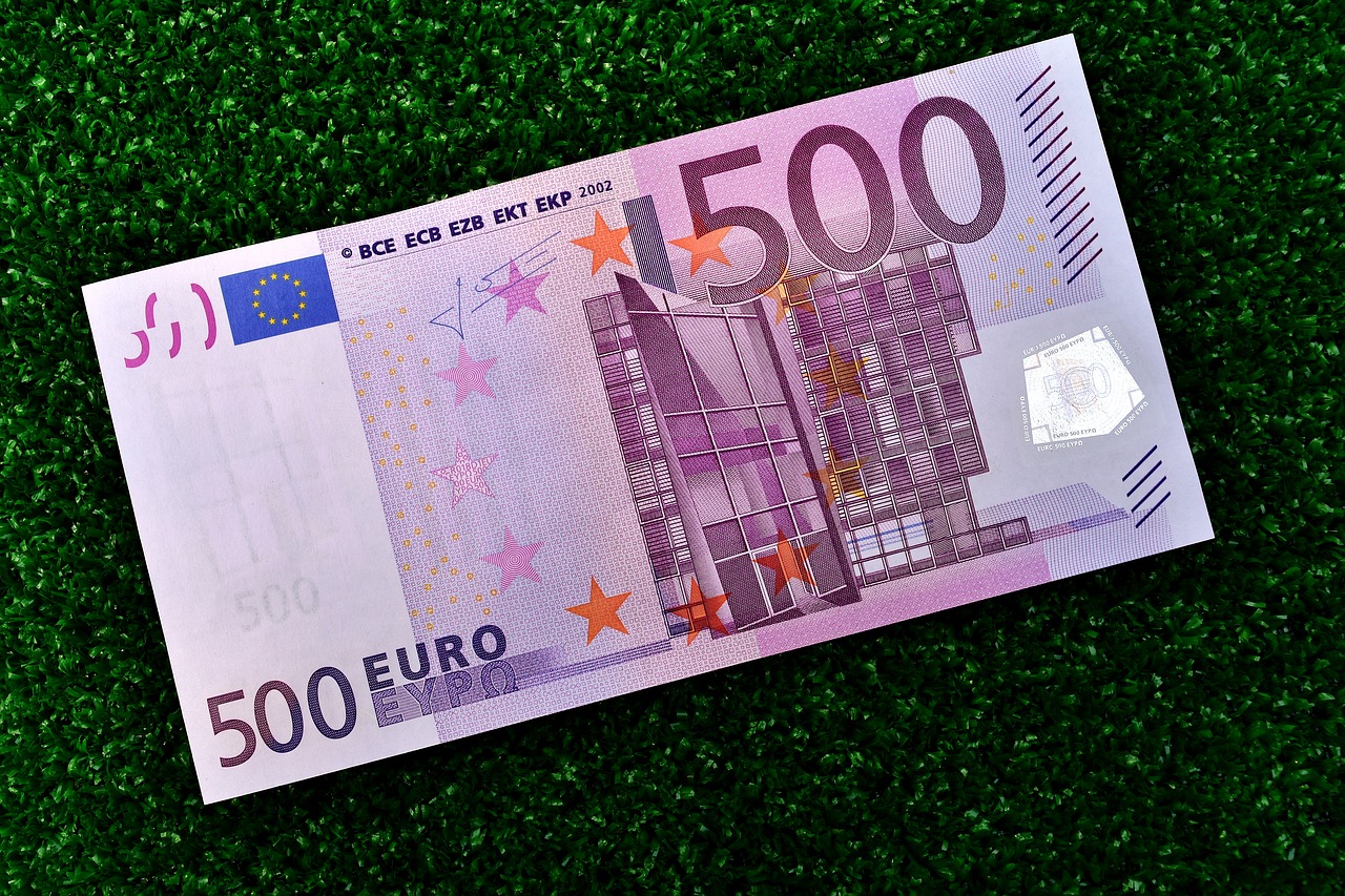Euras, 500, Dolerio Kupiūra, Pinigai, Valiuta, Popieriniai Pinigai, 500 Eurų, Finansai, Banknotas, Atrodo