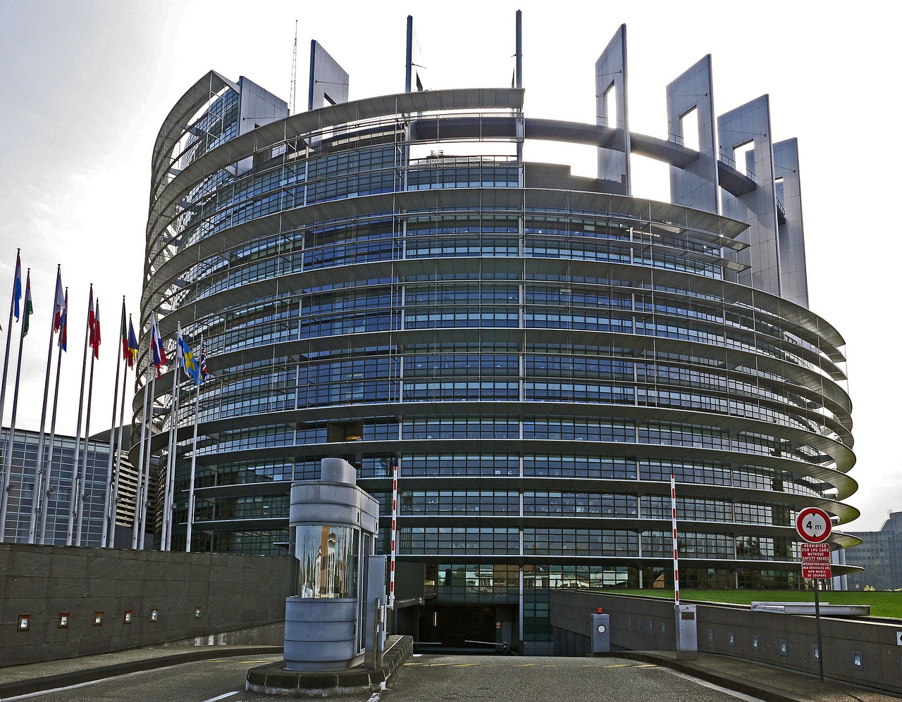 Europos Parlamentas, Strasbourg, Europos Sąjunga, Eu, Ue, Rotunda, Įvesties Sritis, Požeminė Automobilių Stovėjimo Aikštelė, Garažo Važiuojamosios Kelio Dalies, Pateikti