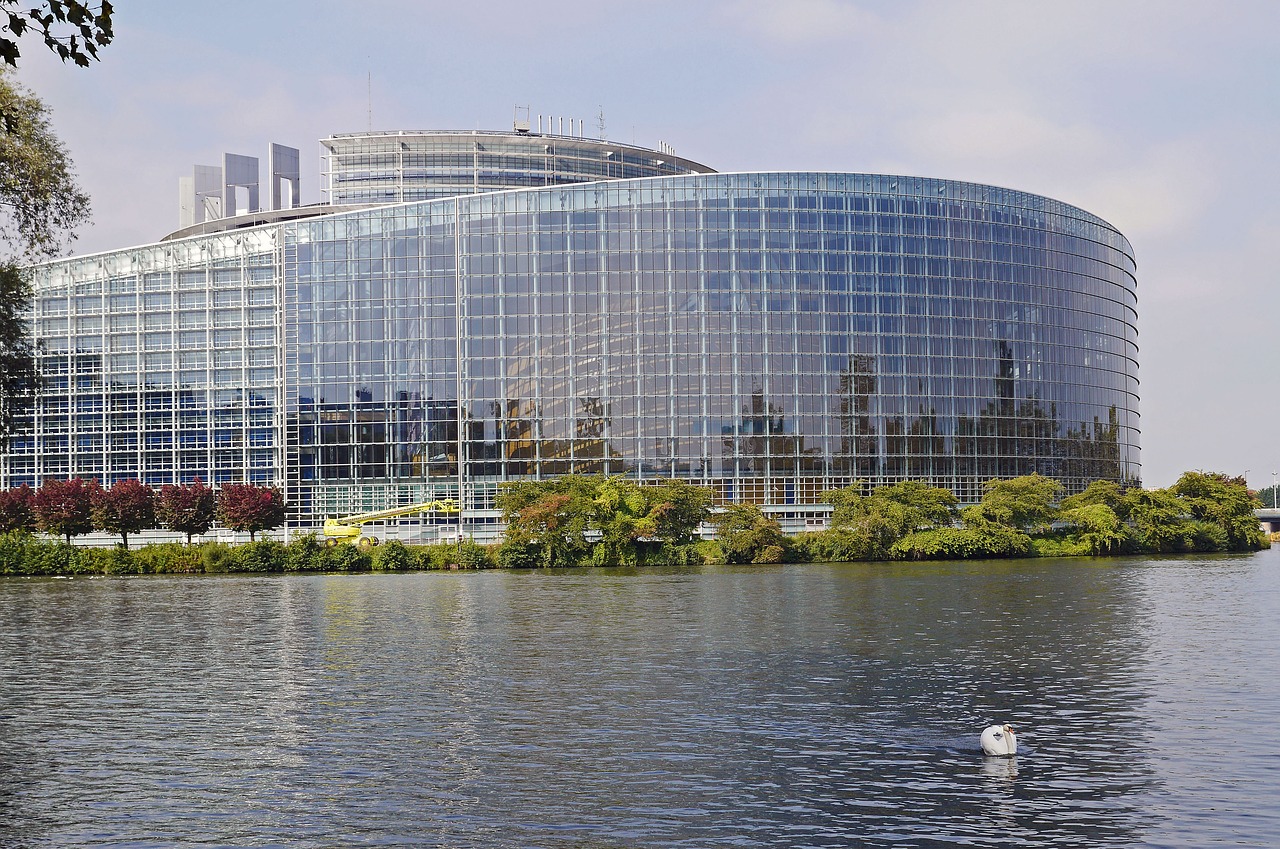 Europos Parlamentas, Strasbourg, Kamera, Europos Sąjunga, Vandens Pusė, Nesveikas, Parlamentas, Architektūra, Illbogen, Pastatas