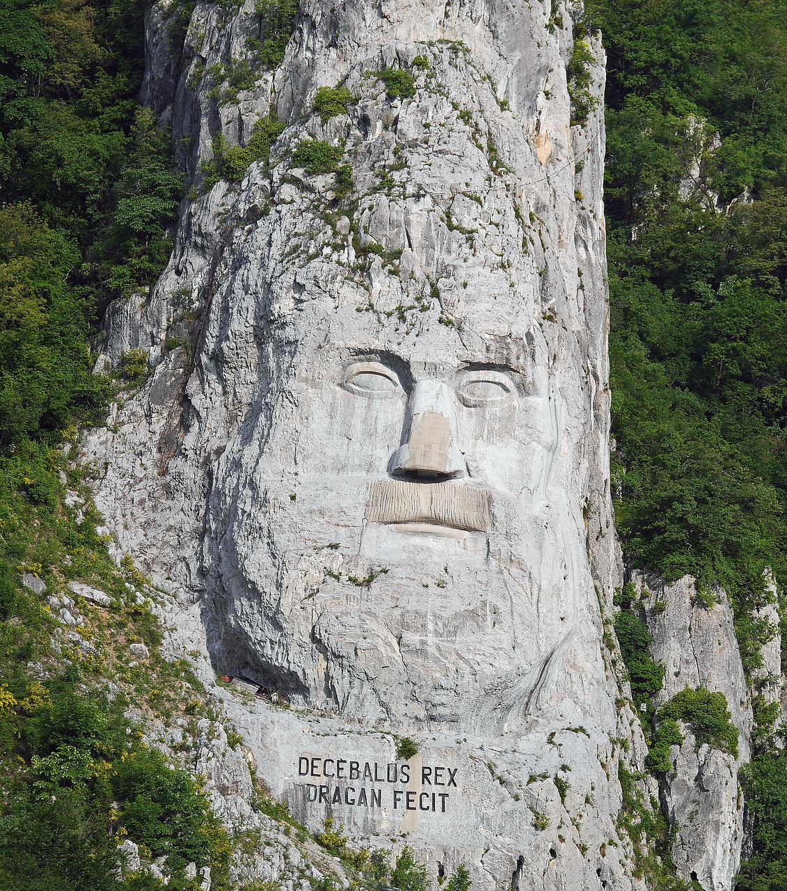 Veidas, Akmuo, Karaliaus Dekabalas, Palengvėjimas, Rokas, Romanija, Karparten, Südkarparten, Danube Tarpeklis, Geležiniai Vartai