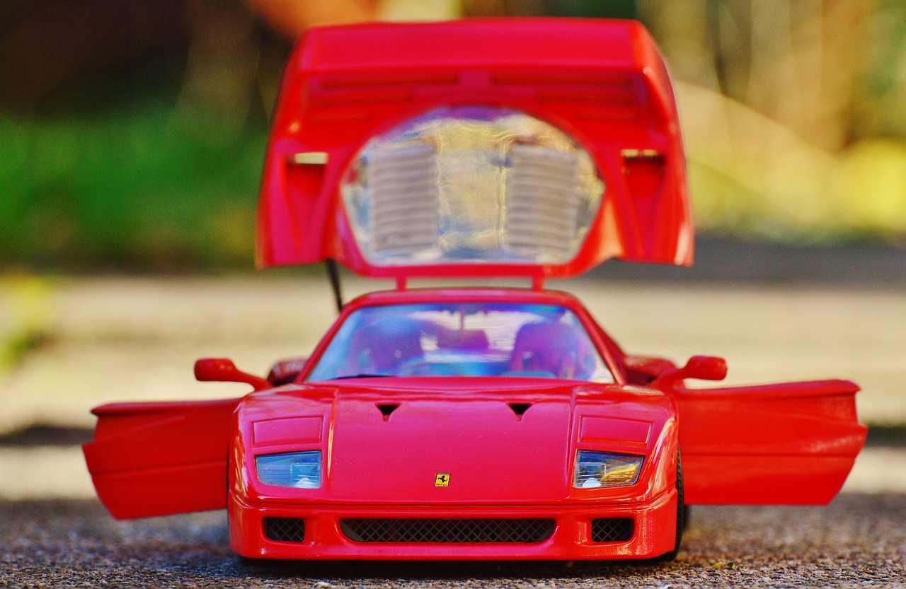 Ferrari, Lenktyninis Automobilis, Modelis Automobilis, Sportinė Mašina, Vaizdas Iš Priekio, Transporto Priemonė, Raudona, Lenktynės, Brangus, Vairuoti