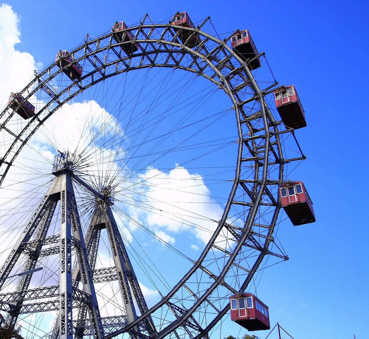 Ferris Ratas, Šviesus, Prater, Nemokamos Nuotraukos,  Nemokama Licenzija