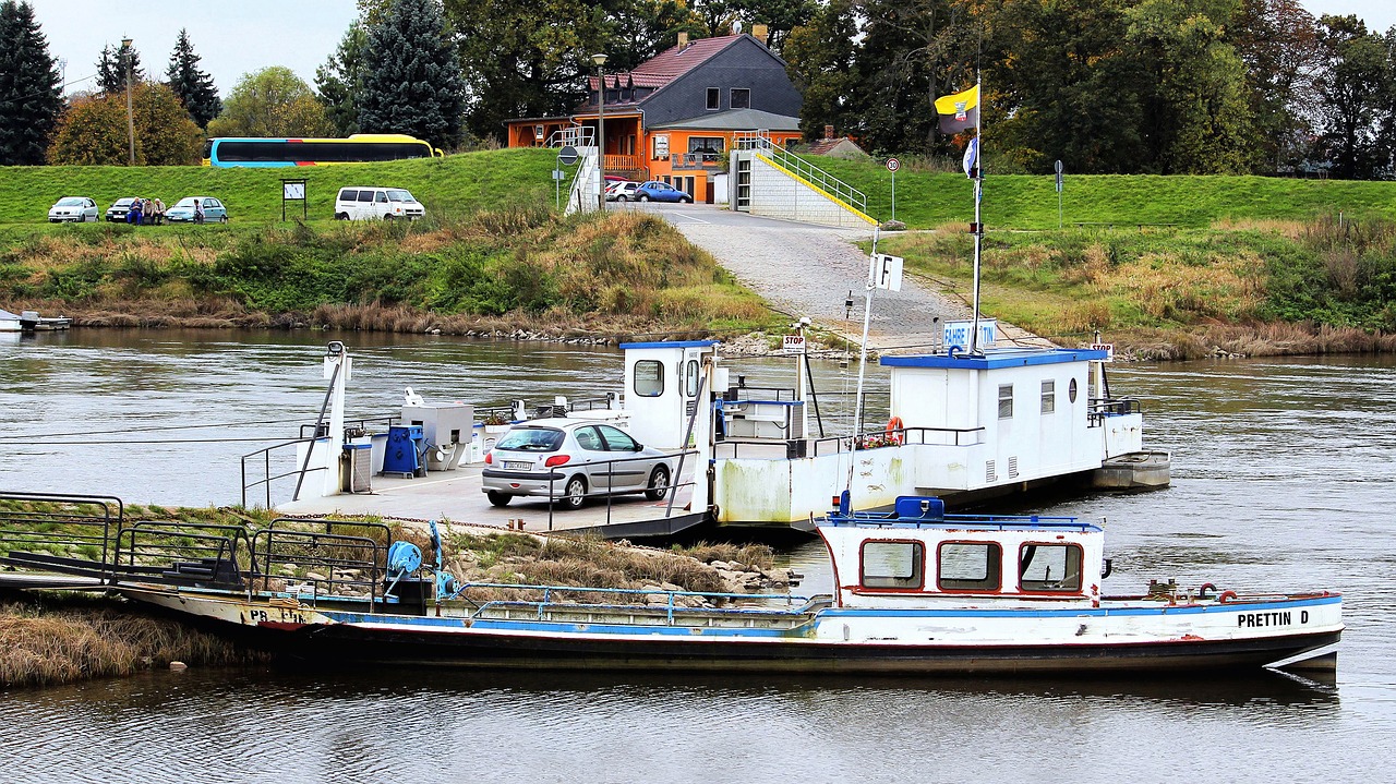 Keltas, Reakcijos Keltas, Automobilių Keltas, Elbe Keltas, Elbe, Elbe Keltas Prettin, Kraštovaizdis, Nemokamos Nuotraukos,  Nemokama Licenzija