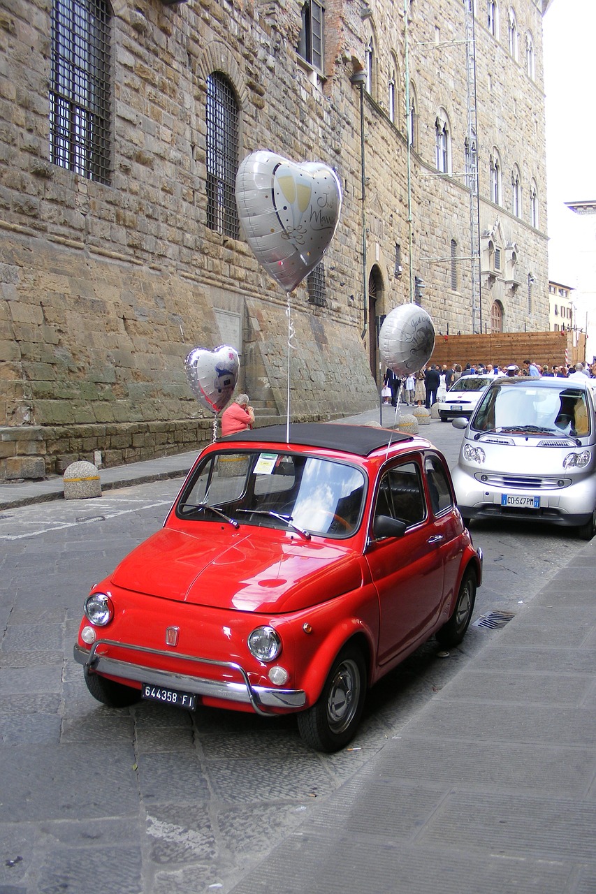 Fiat, Fiat 500, Italy, Raudona Mašina, Meilė, Balionai, Nemokamos Nuotraukos,  Nemokama Licenzija