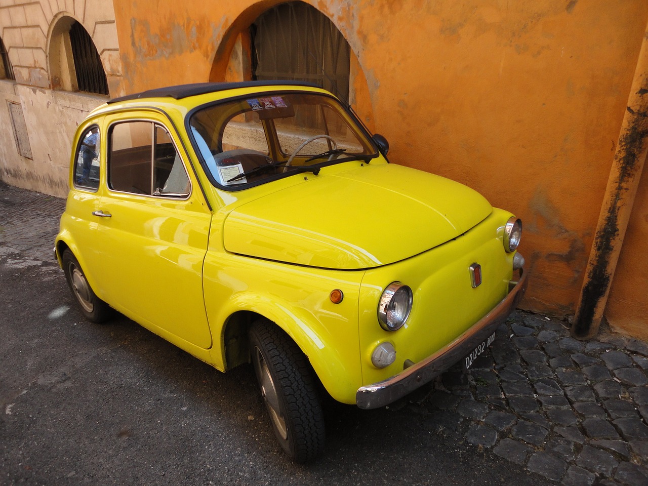 Fiat 500,  Automobilis,  Klasikinis,  Oldtimer,  Mažai,  Mažas,  Geltona,  Transporto Priemonė,  Cutie,  Italy