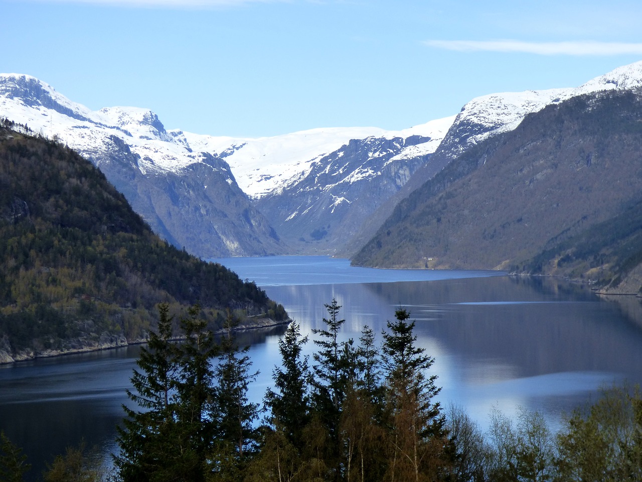 Fjordas, Norvegija, Kalnas, Sniegas, Vanduo, Mėlynas, Skandinavija, Fjordas, Kraštovaizdis, Kelionė