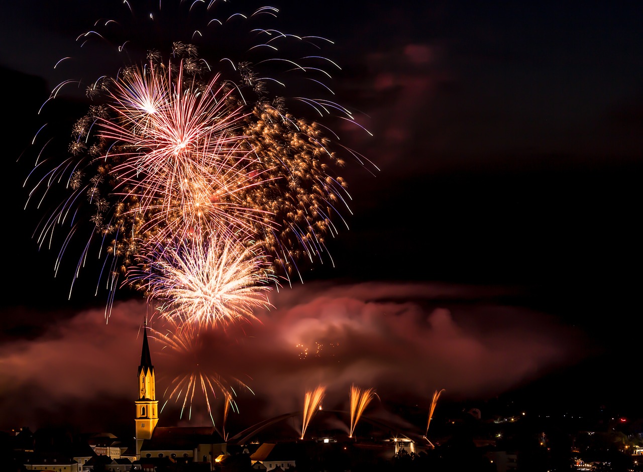 Fejerverkai,  Suliepsnoti,  Festivalis,  Raketa,  Šventė,  Liepsnos Duobė,  Be Honoraro Mokesčio, Nemokamos Nuotraukos,  Nemokama Licenzija