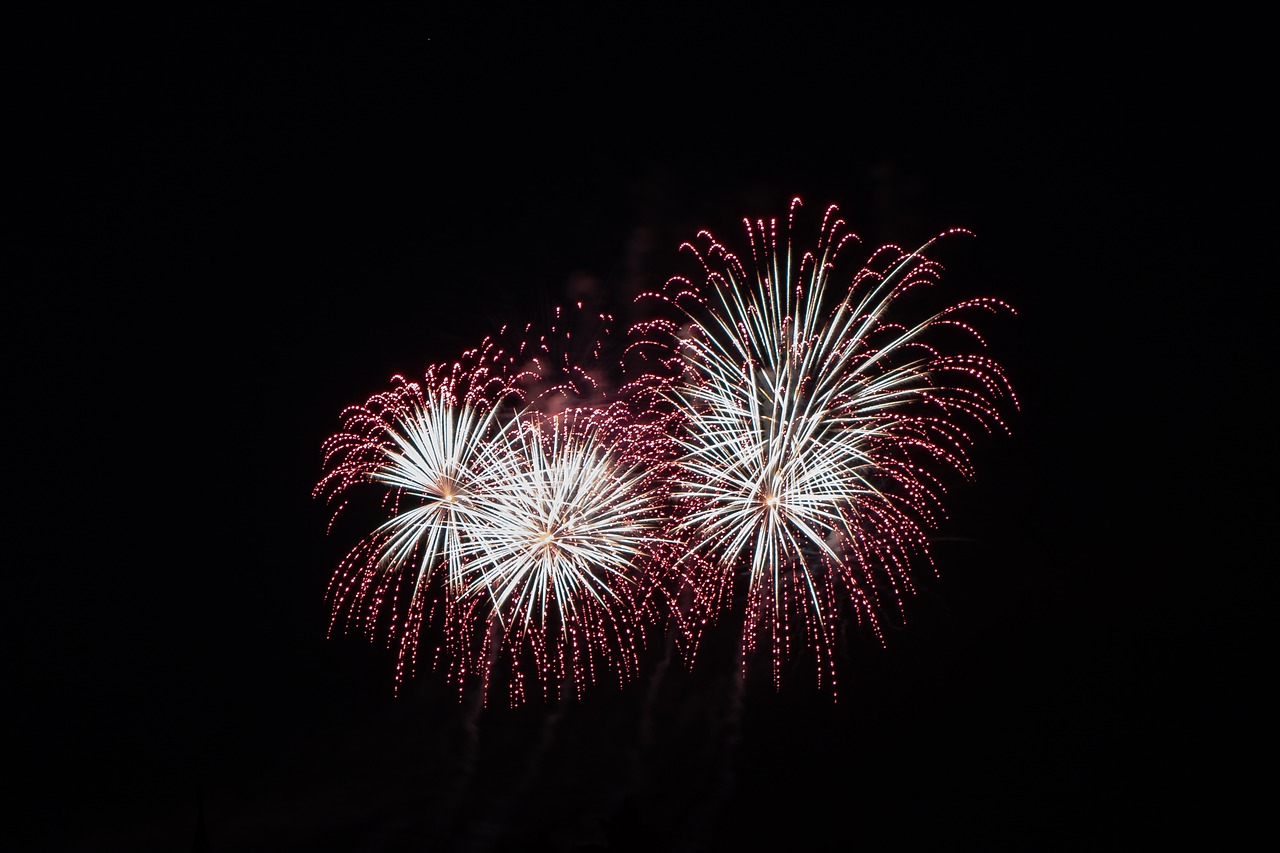 Fejerverkai,  Dangus,  Festivalis,  Naujųjų Metų Vakaras,  Pirotechnika,  Miesto Šventė,  Sommerfest,  Fejerverkai,  Raketa, Nemokamos Nuotraukos