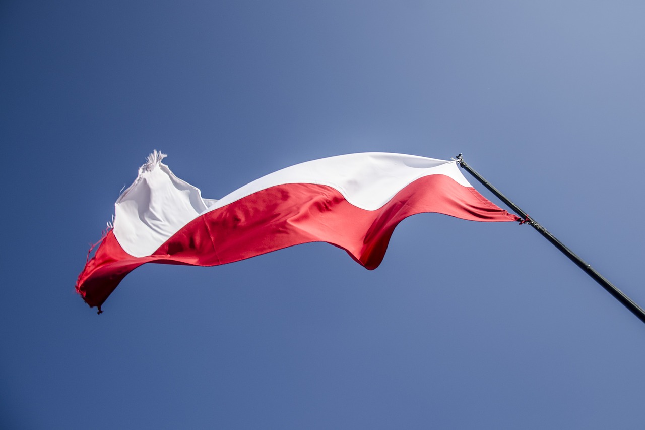 Vėliava, Lenkija, Patriotizmas, Lenkų Vėliava, Lenkijos Vėliava, Tėvynė, Tauta, Šventė, Balta-Raudona, Lenkų Kalba