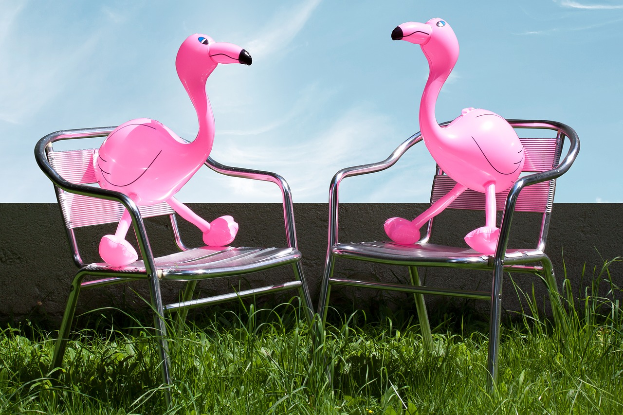 Flamingo, Pripučiami, Rožinis, Romantiškas, Mėgėjai, Sodas, Kėdė, Aliuminis, Sodo Kėdė, Žolė
