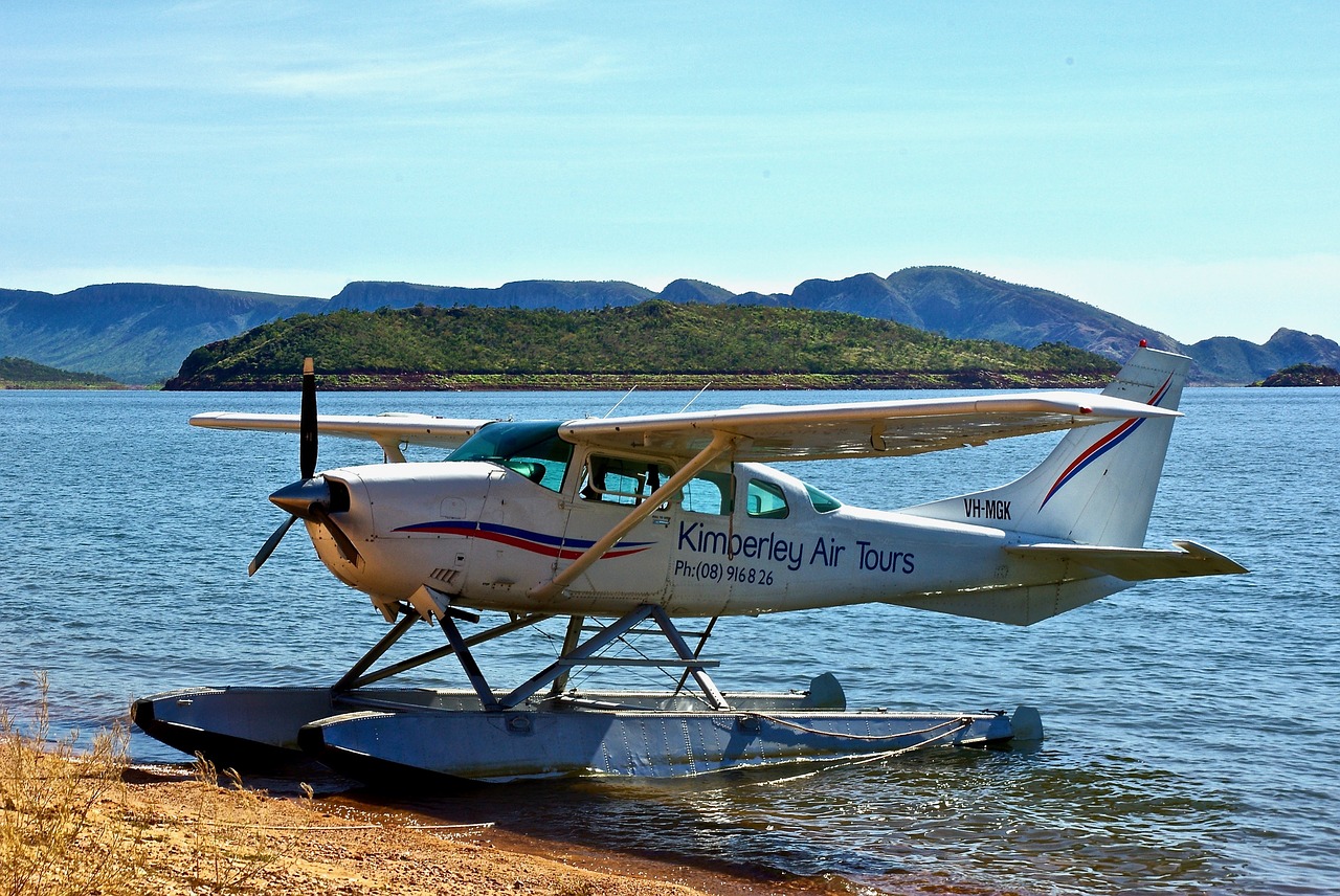 Plūduriuojanti Plokštuma, Aero, Ežeras, Aviacija, Gabenimas, Lėktuvas, Orlaivis, Plūdė, Lėktuvas, Plaukiojantieji