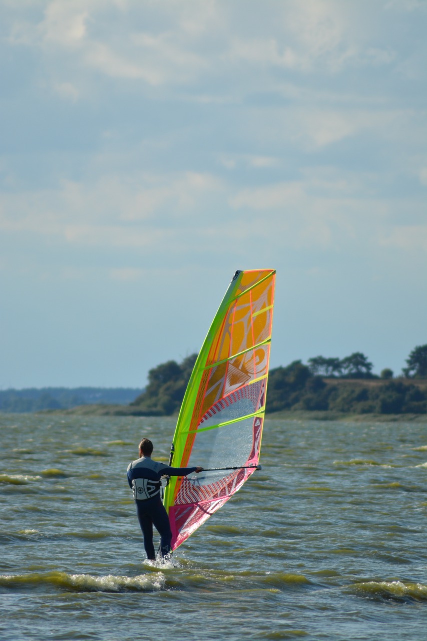 Naršyti, Surfer, Vandens Sporto Entuziastai, Vandens Sportas, Vanduo, Sportas, Sportininkai, Vėjas, Banglenčių Sportas, Banglentė