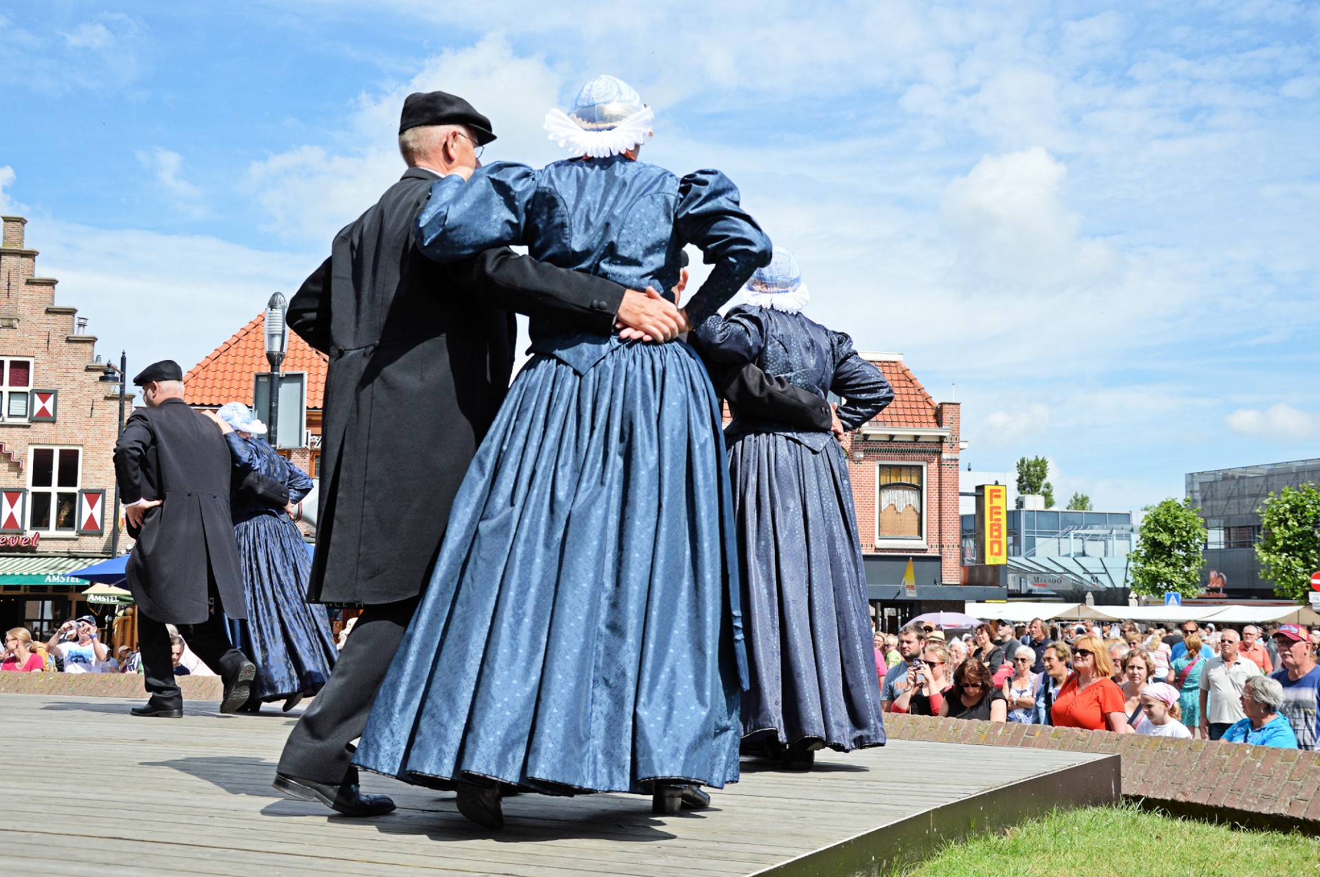 Kostiumai,  Tradicija,  Istorija,  Regioninė & Nbsp,  Suknelė,  Westfriesland,  Schagen,  Šiaurės Olandija,  Šokti,  Demonstracija