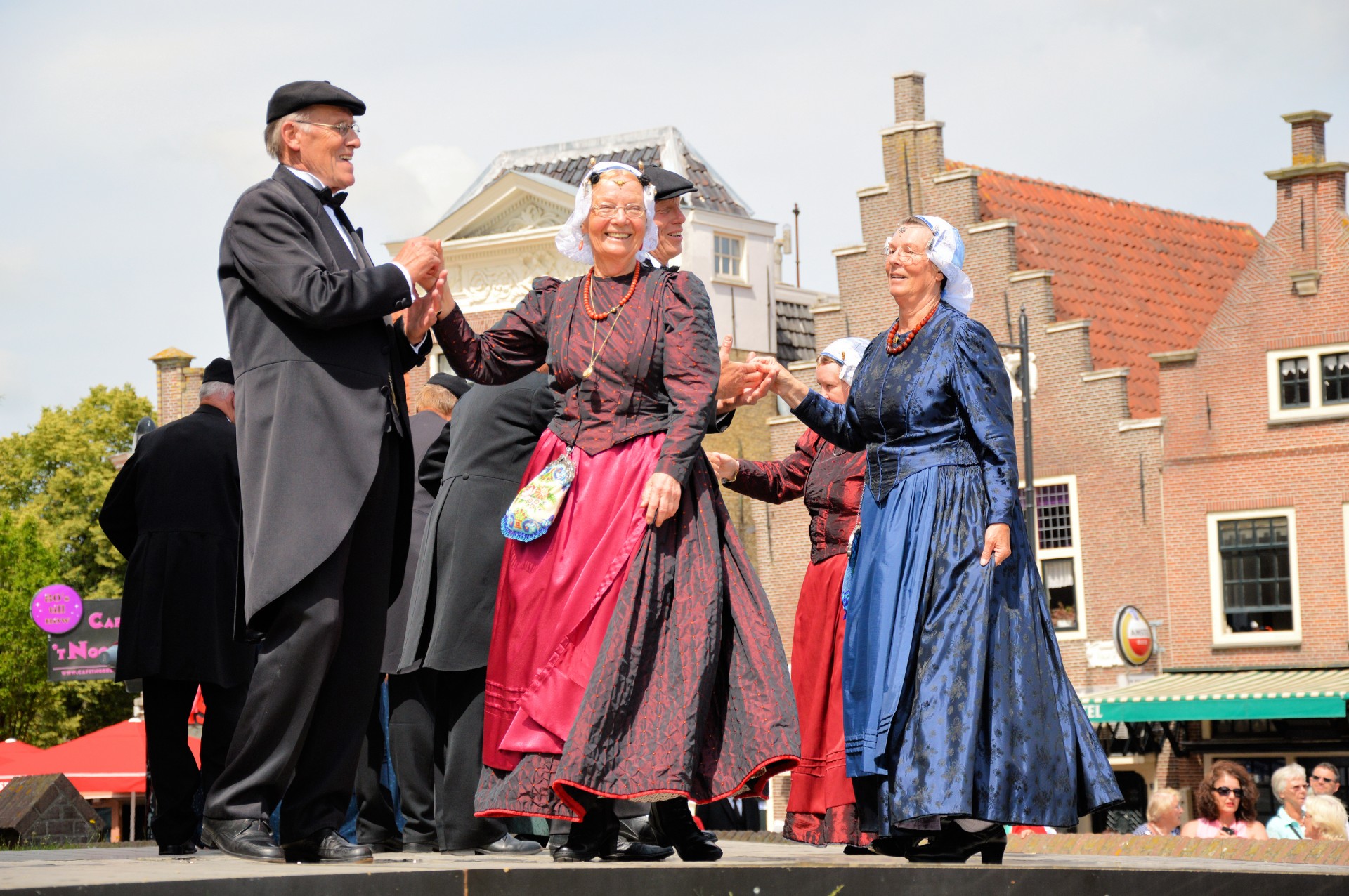 Kostiumai,  Tradicija,  Istorija,  Regioninė & Nbsp,  Suknelė,  Westfriesland,  Schagen,  Šiaurės Olandija,  Šokti,  Demonstracija