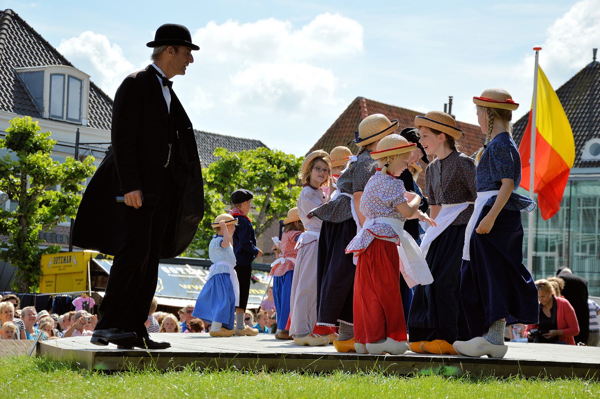 Folkloras,  Šiaurė & Nbsp,  Holland,  Nyderlandai,  Kostiumai,  Istorija,  Paveldas,  Autentiškas,  2015 M.,  Įvykis