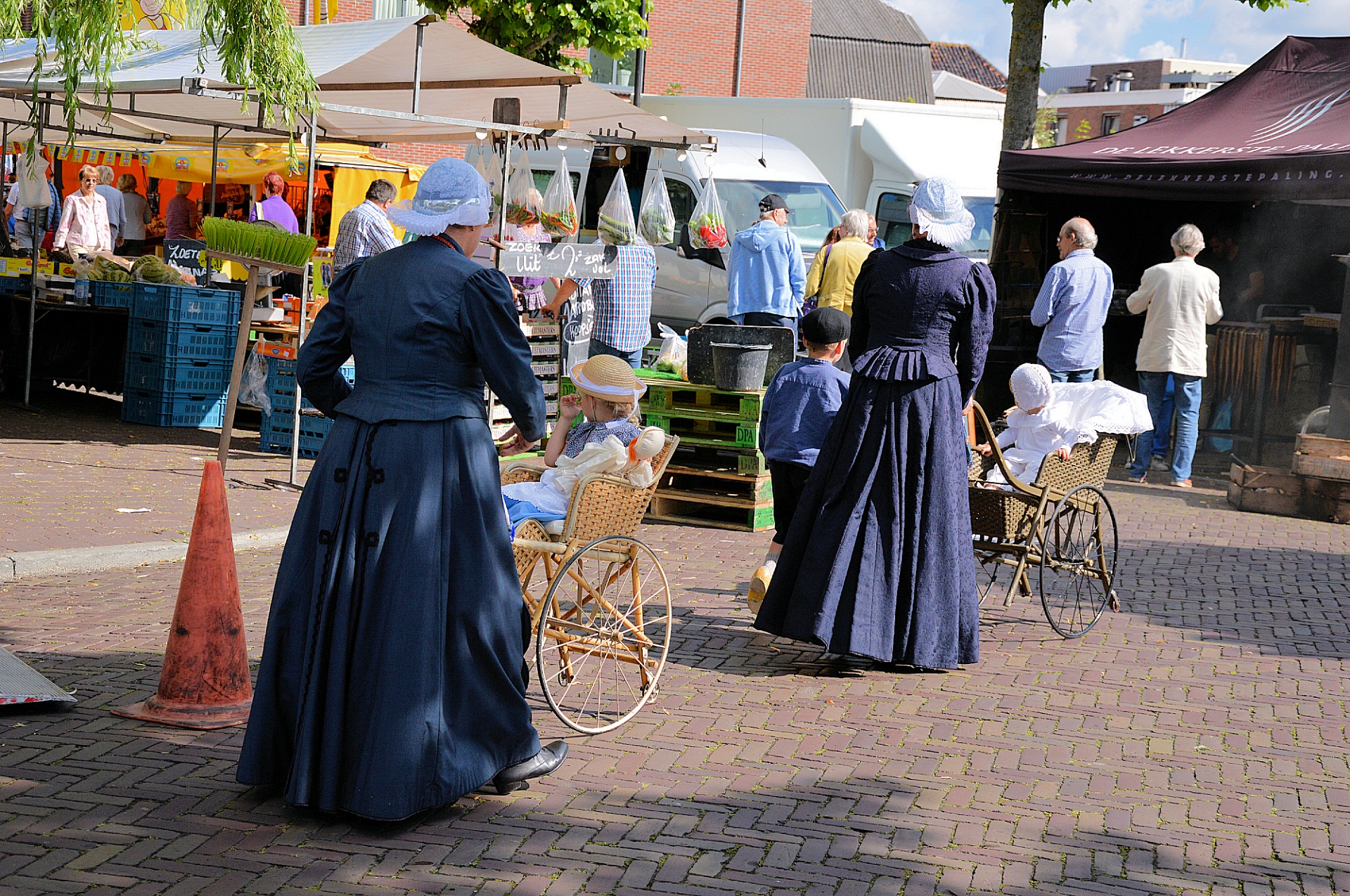 Folkloras,  Šiaurė & Nbsp,  Holland,  Nyderlandai,  Kostiumai,  Istorija,  Paveldas,  Autentiškas,  2015 M.,  Įvykis