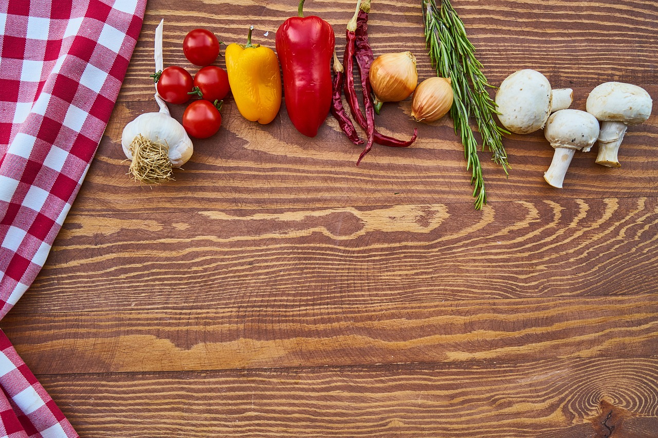 Maistas, Daržovės, Grybai, Pipirai, Grybai, Svogūnai, Česnakai, Sveikas, Fotografija, Maisto Nuotrauka