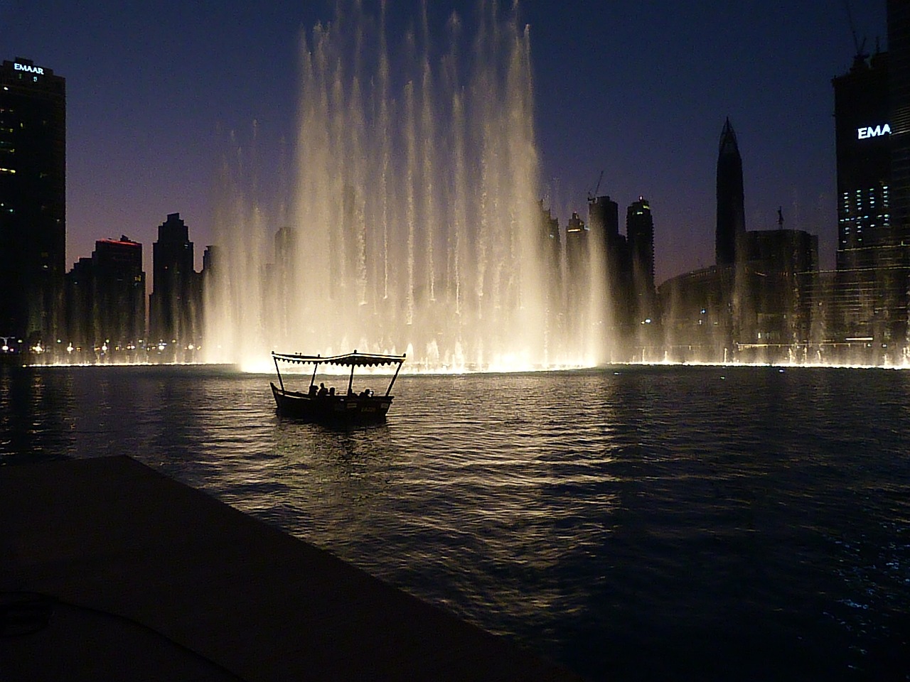 Fontanai, Valtis, Kultūra, Dubai, Panorama, Naktinis Kambarys, Nemokamos Nuotraukos,  Nemokama Licenzija