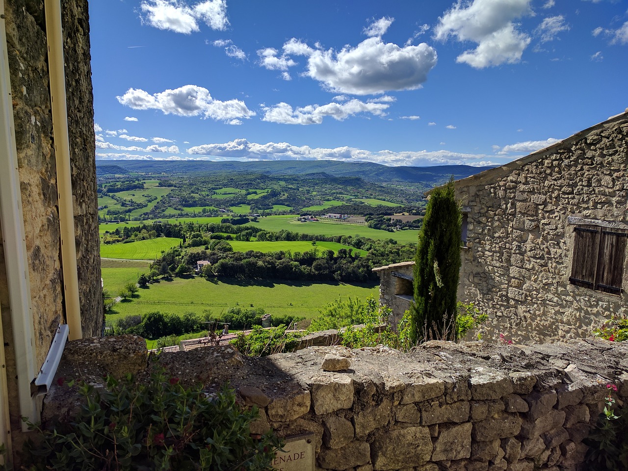 France, Kaimas, Debesys, Kraštovaizdis, Provence, Nemokamos Nuotraukos,  Nemokama Licenzija