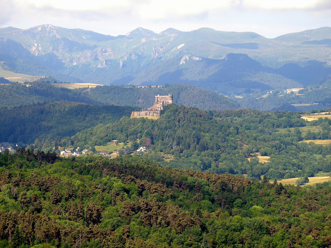 France, Kraštovaizdis, Dangus, Debesys, Vaizdingas, Kalnai, Slėnis, Uraganas, Miškas, Medžiai