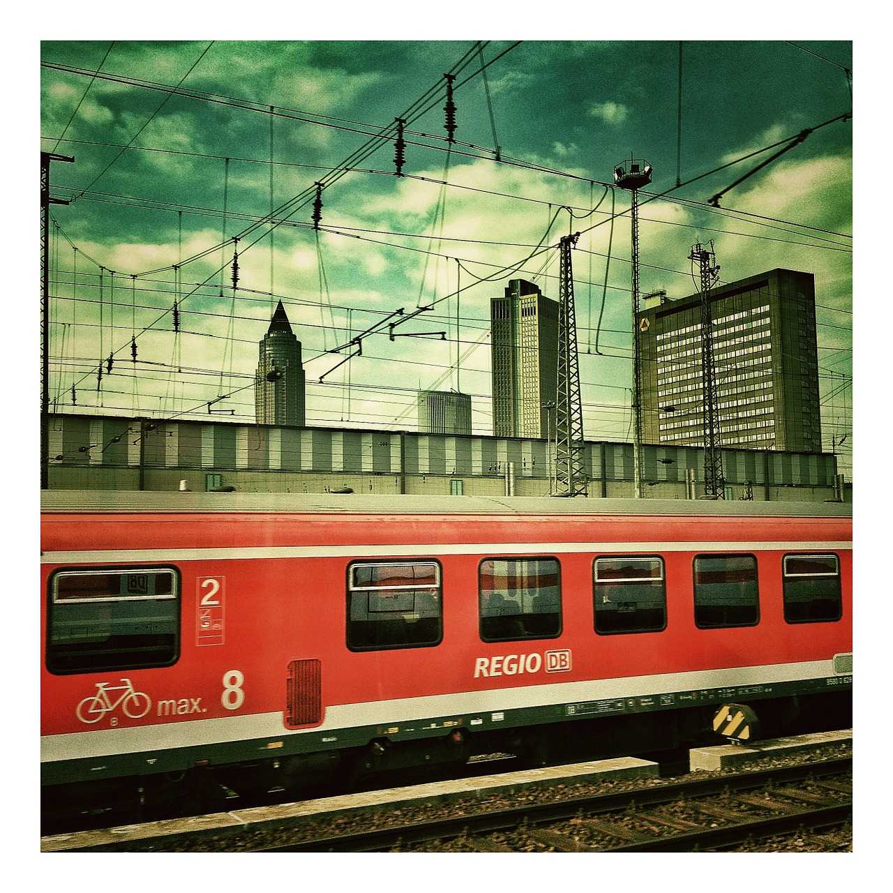 Frankfurtas, Traukinių Stotis, Geležinkelis, Traukinys, Centrinė Stotis, Geležinkelių Transportas, Eismas, Kelionė, Trasa, Geležinkelio Bėgiai