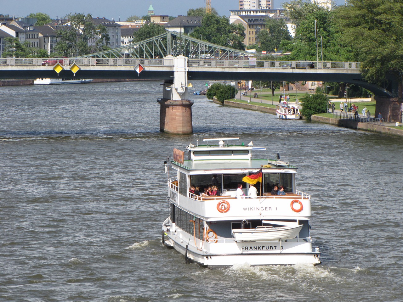 Frankfurt Am Main, Europa, Rio, Laivas, Taškai, Vokietija, Kelionė, Tiltas, Važiuoti, Turizmas