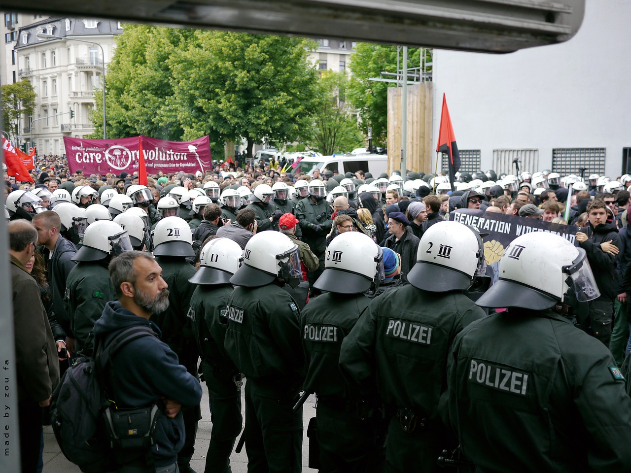 Frankfurtas, Katilas, Policijos Šalmas, Vairas, Nemokamos Nuotraukos,  Nemokama Licenzija