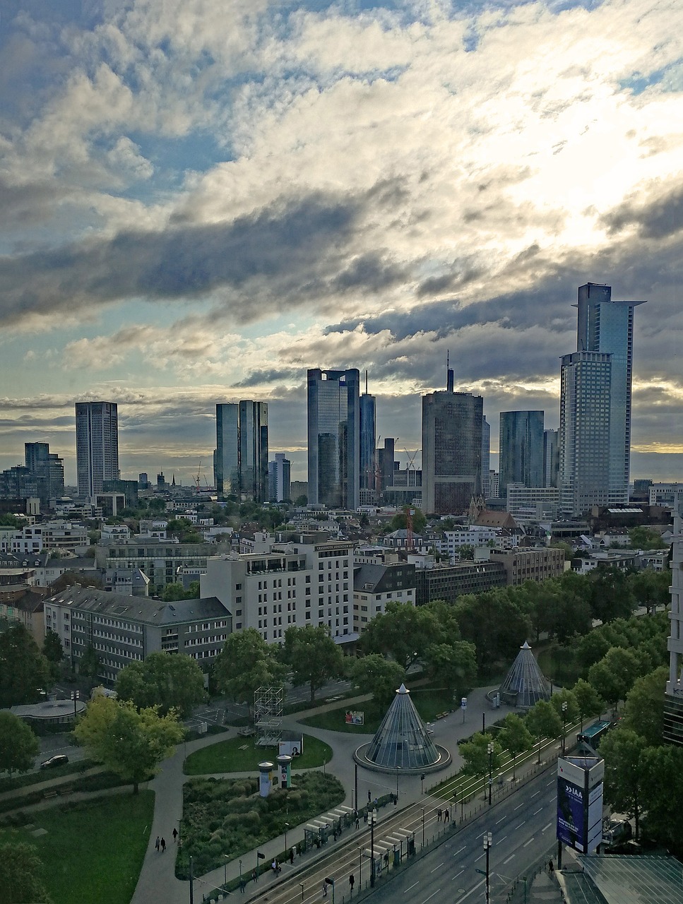 Frankfurtas, Hesse, Vokietija, Panorama, Dangoraižis, Architektūra, Lankytinos Vietos, Pastatas, Europa, Nemokamos Nuotraukos