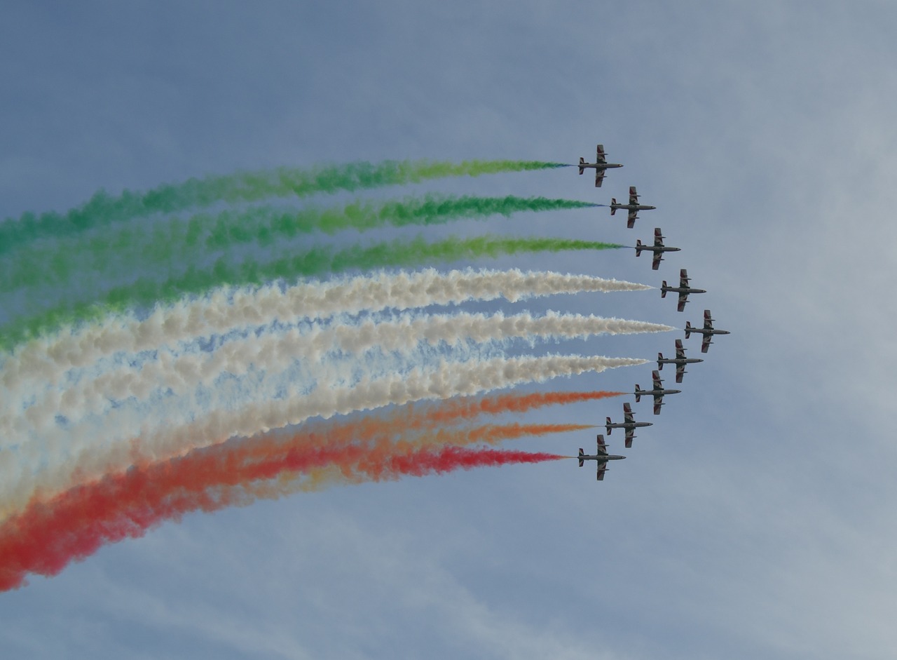 Frecce Tricolori, Italy, Oro Pajėgos, Nemokamos Nuotraukos,  Nemokama Licenzija