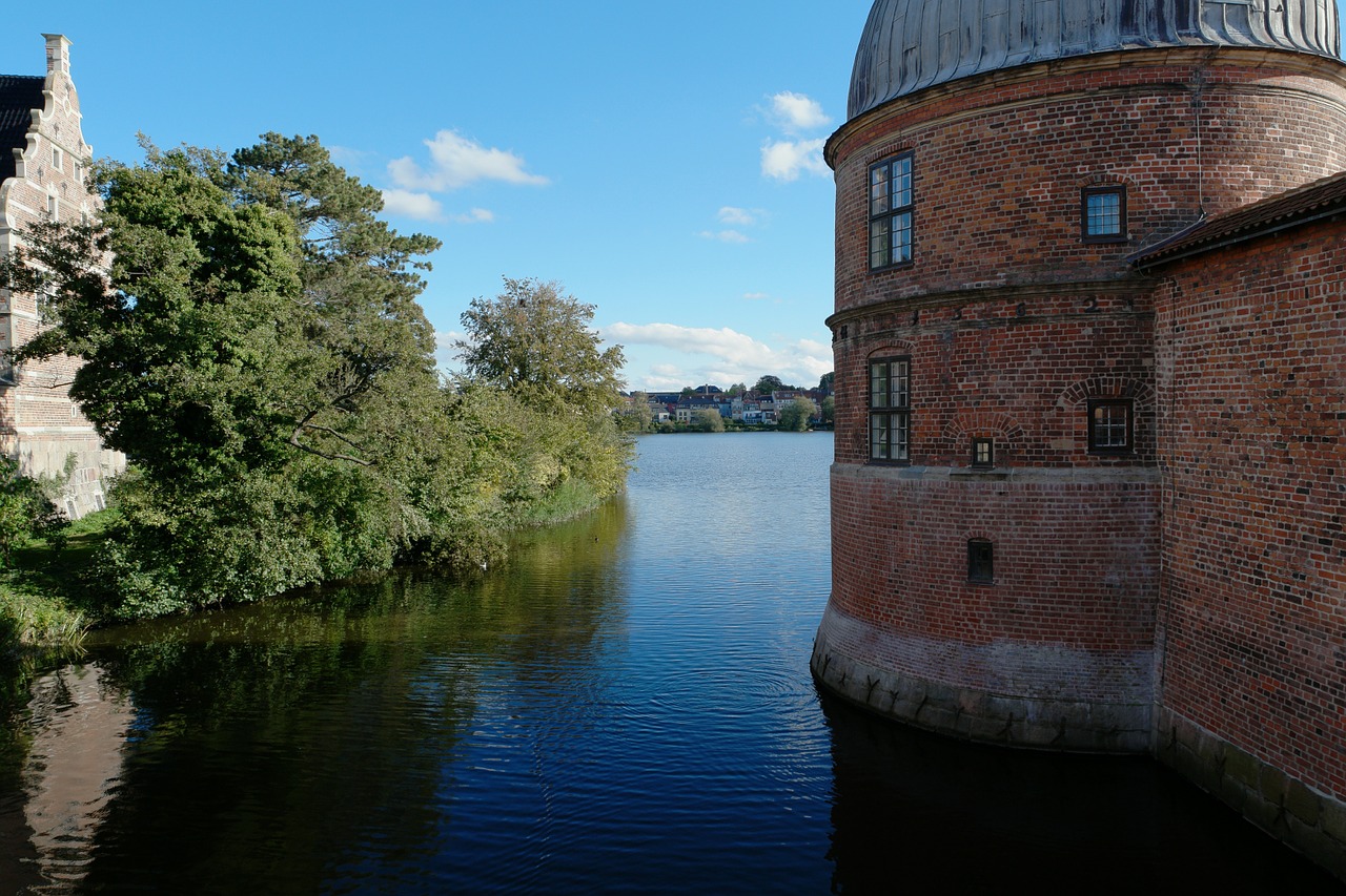 Frederiksborgo Pilis, Pilis, Denmark, Istorija, Zealand, Hillerød, Paveikslai, Pritraukimas, Turistinis, Karalius Frederikas 2