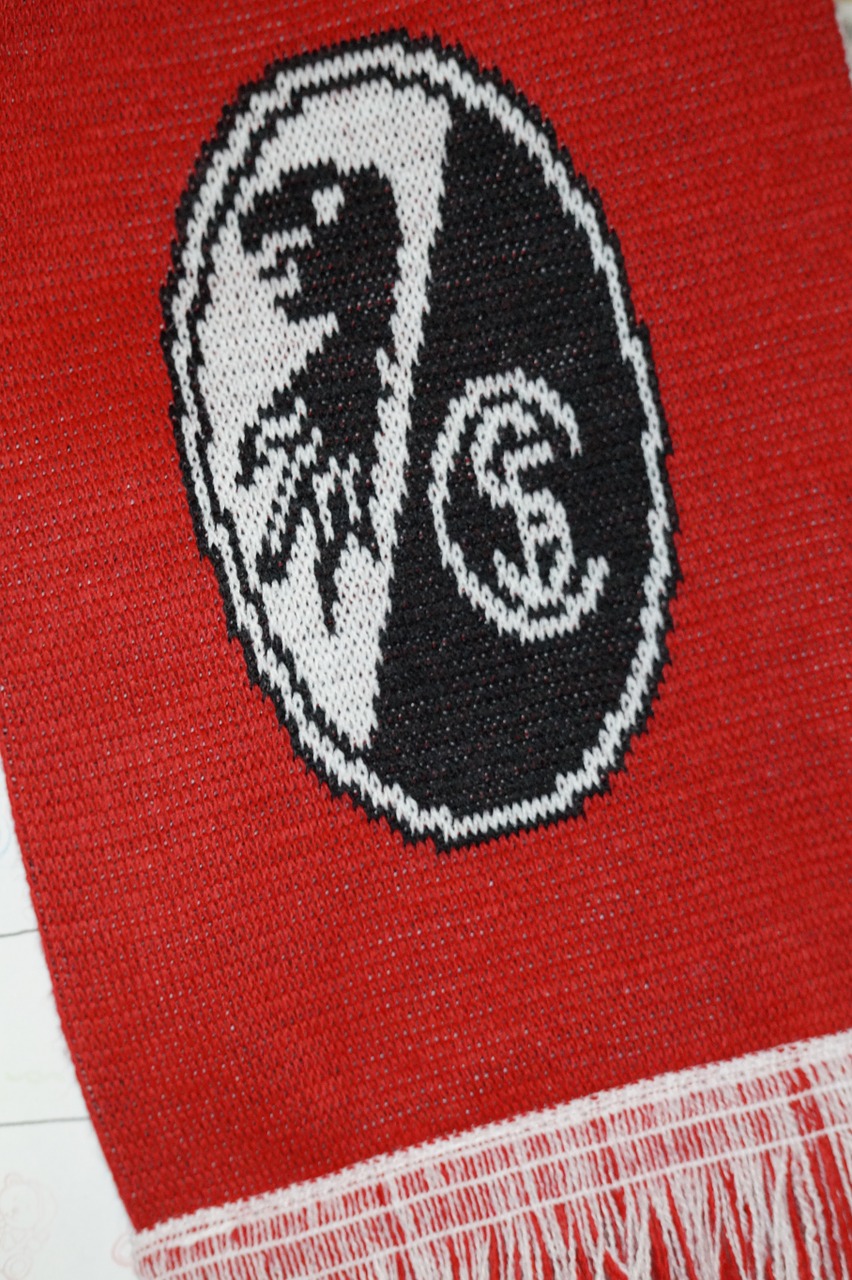 Freiburgas, Fanartikel, Skara, Emblema, Logotipas, Futbolo Klubas, Futbolas, Komanda, Futbolo Komanda, Mezgimas