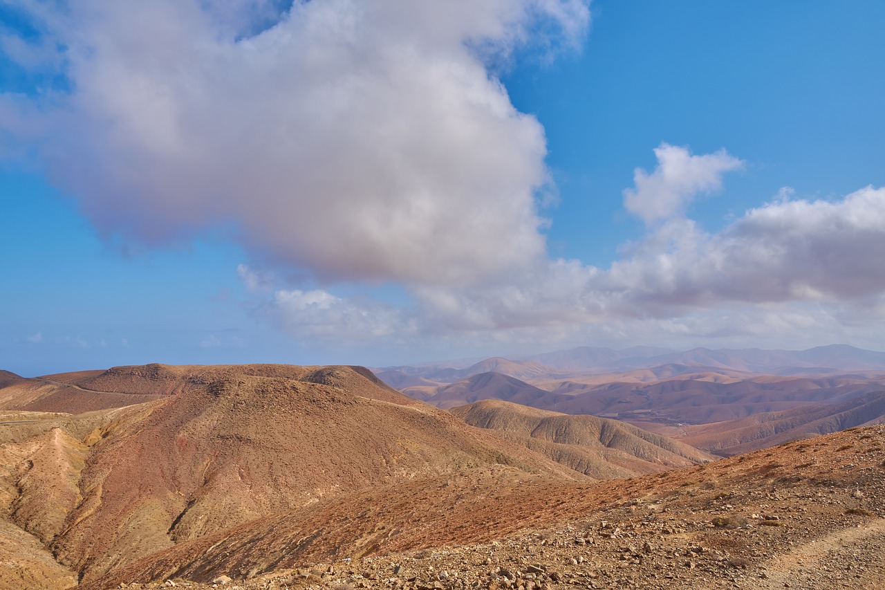 Fuerteventura, Požiūris, Kanarų Salos, Mėlynas Dangus, Dykuma, Kalnas, Wölke, Saulė, Lava, Ugnikalnio Sala