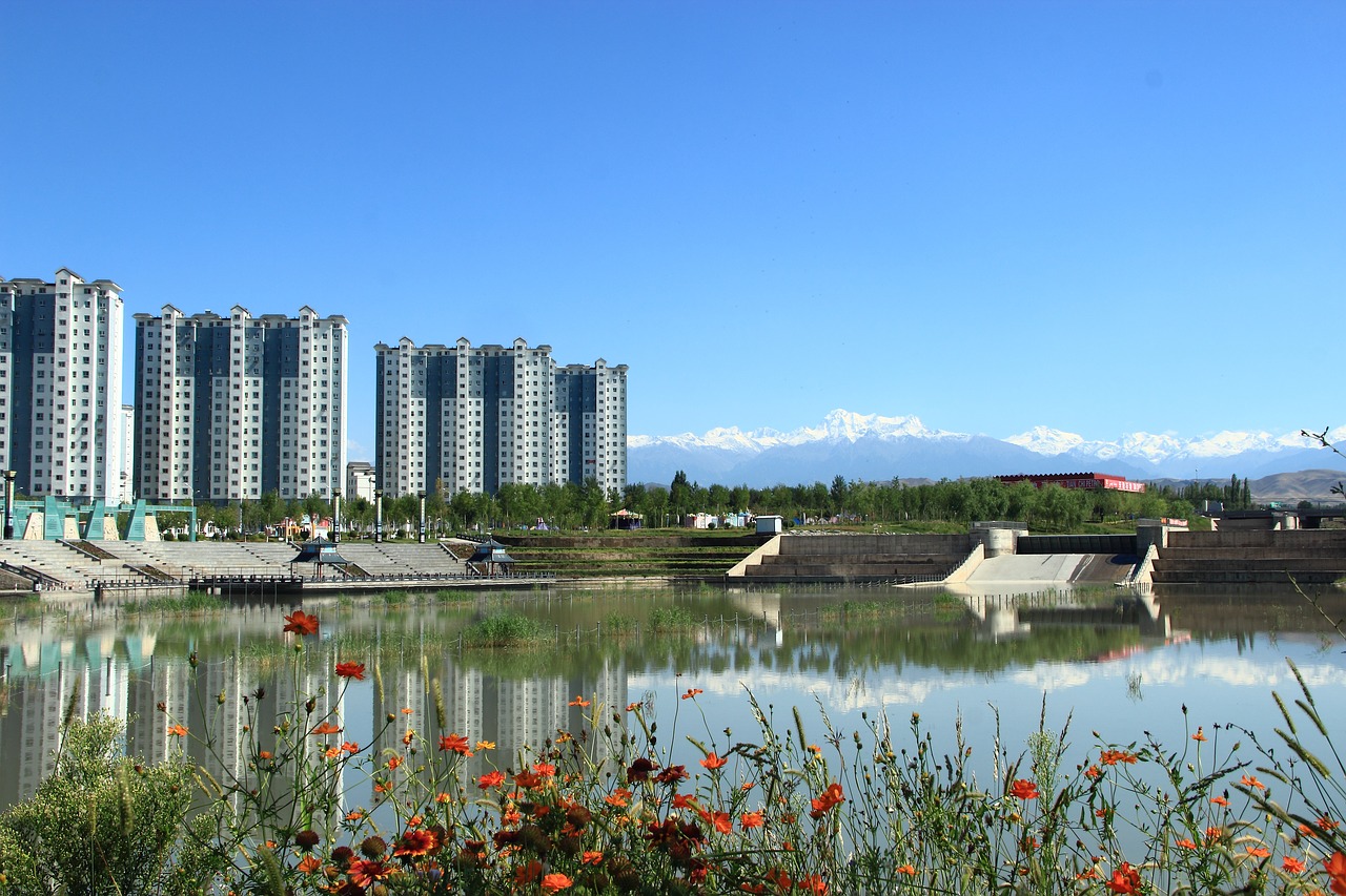 Fukang, 博格达 峰, Vasara, Nemokamos Nuotraukos,  Nemokama Licenzija