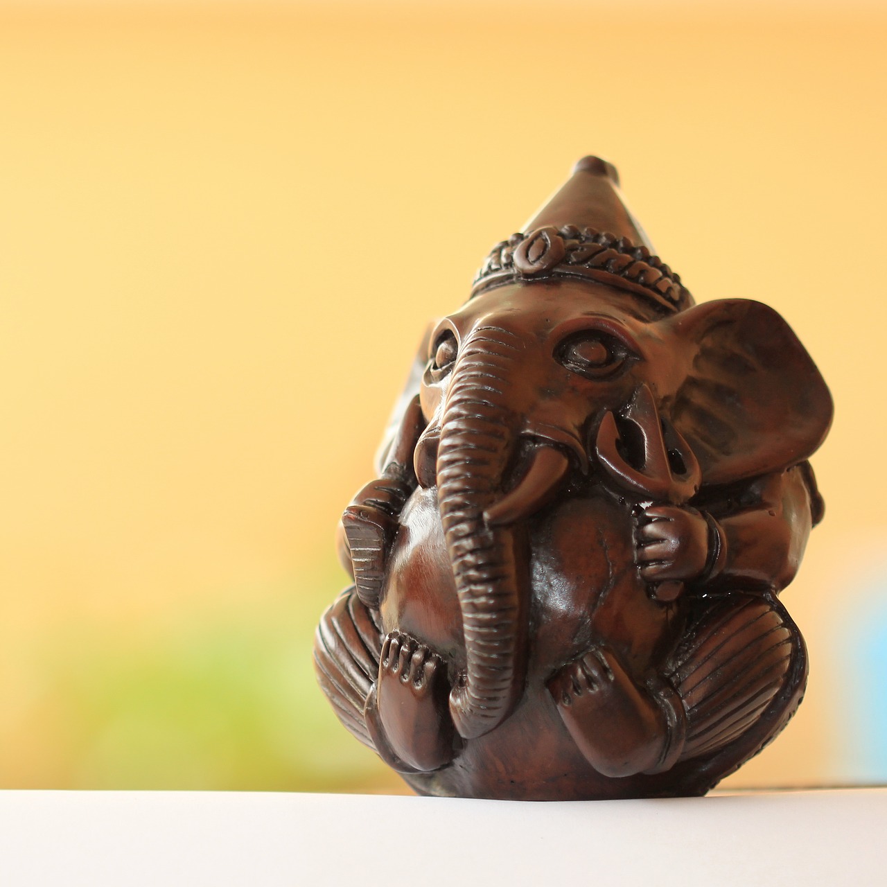 Ganesh, Ganesha, Geltona, Dievas, Hindu, Religija, Dramblys, Idolas, Indija, Religinis