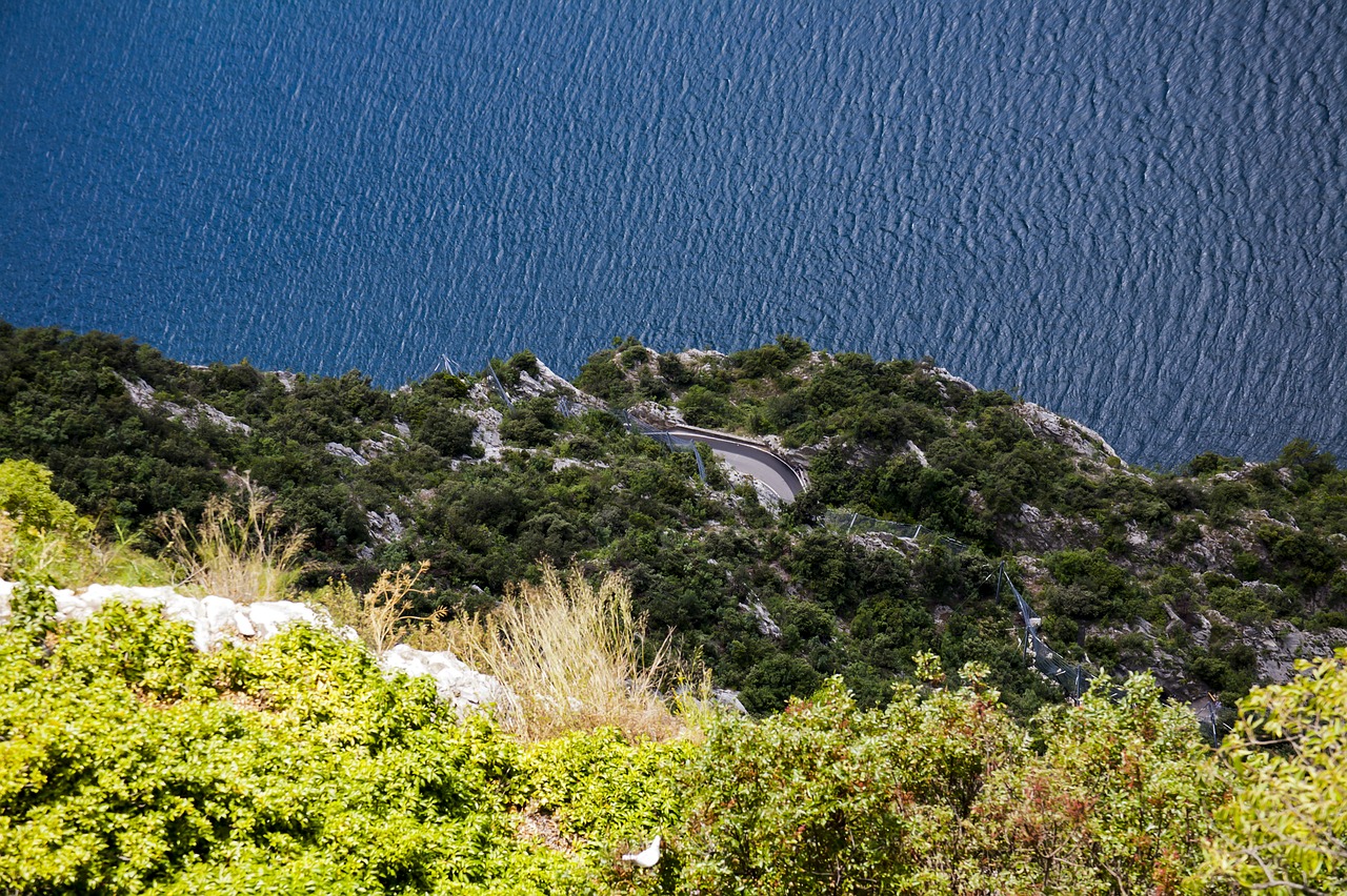 Garda, Bankas, Kietas, Vanduo, Italy, Nemokamos Nuotraukos,  Nemokama Licenzija