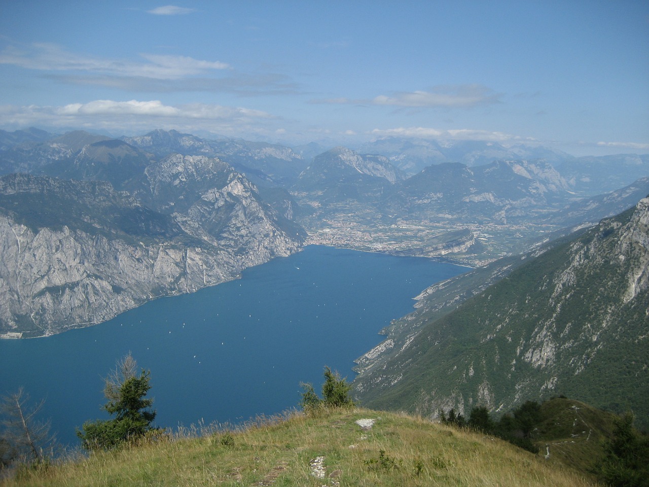 Garda, Lago Di Garda, Ežeras, Pušis, Šventė, Italy, Monte Baldo, Nemokamos Nuotraukos,  Nemokama Licenzija