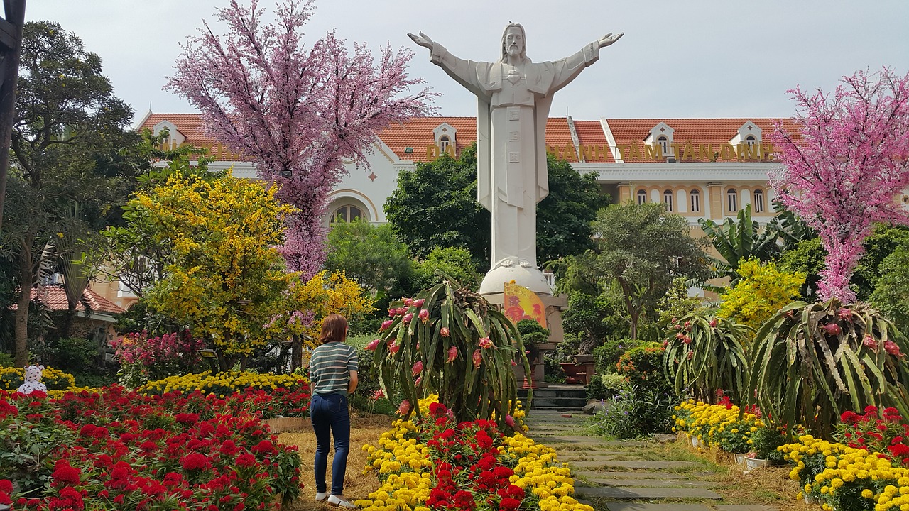 Sodas,  Medis,  Gėlė,  Parkas,  Floros,  Vietnamas,  Bažnyčia,  Mėnulio Nauji Metai, Nemokamos Nuotraukos,  Nemokama Licenzija