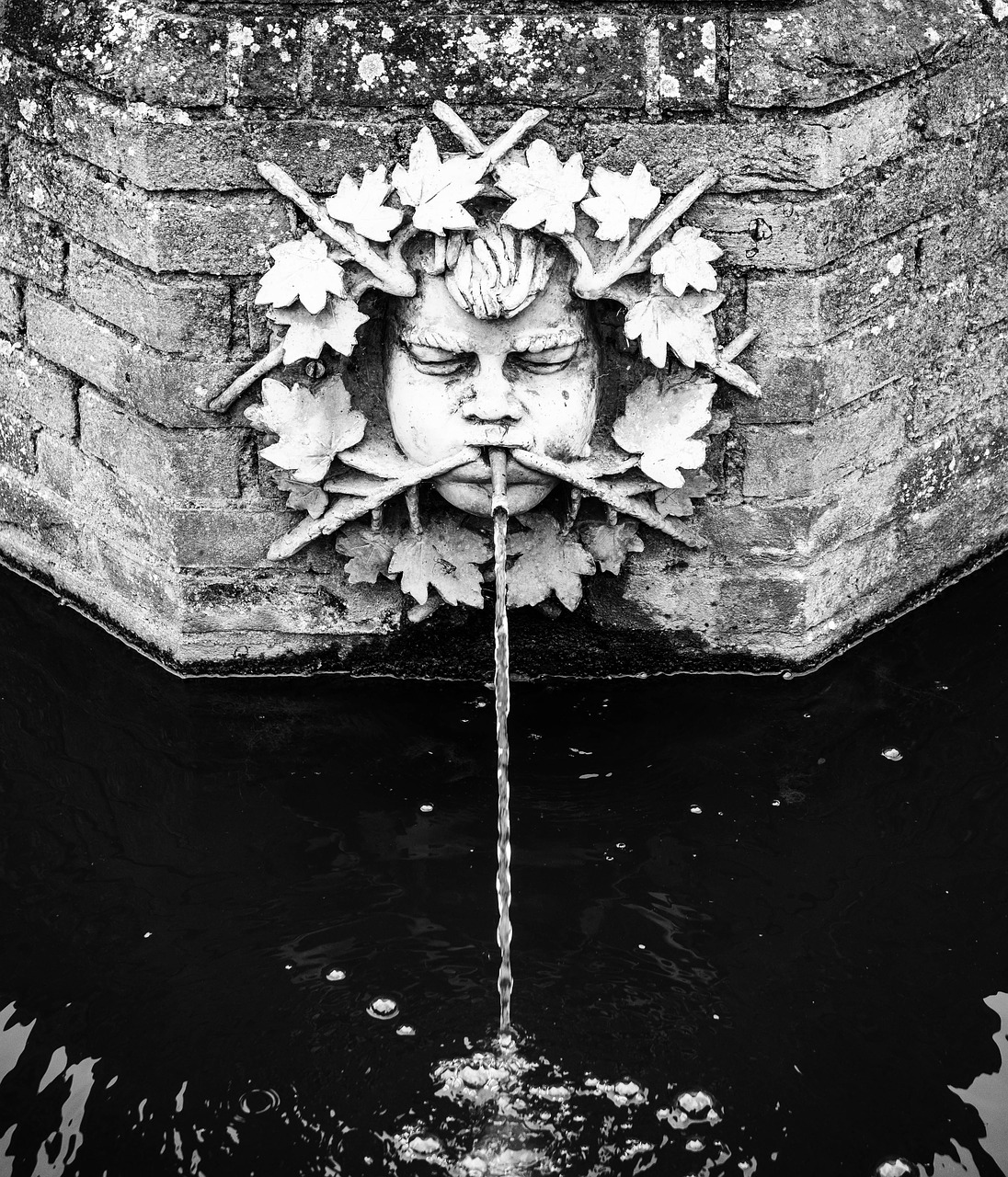 Gargoyle, Cressingtemple, Juoda Ir Balta, B W, Vanduo, Kaskados, Bw, Ornamentas, Purkšti, Drėkinti