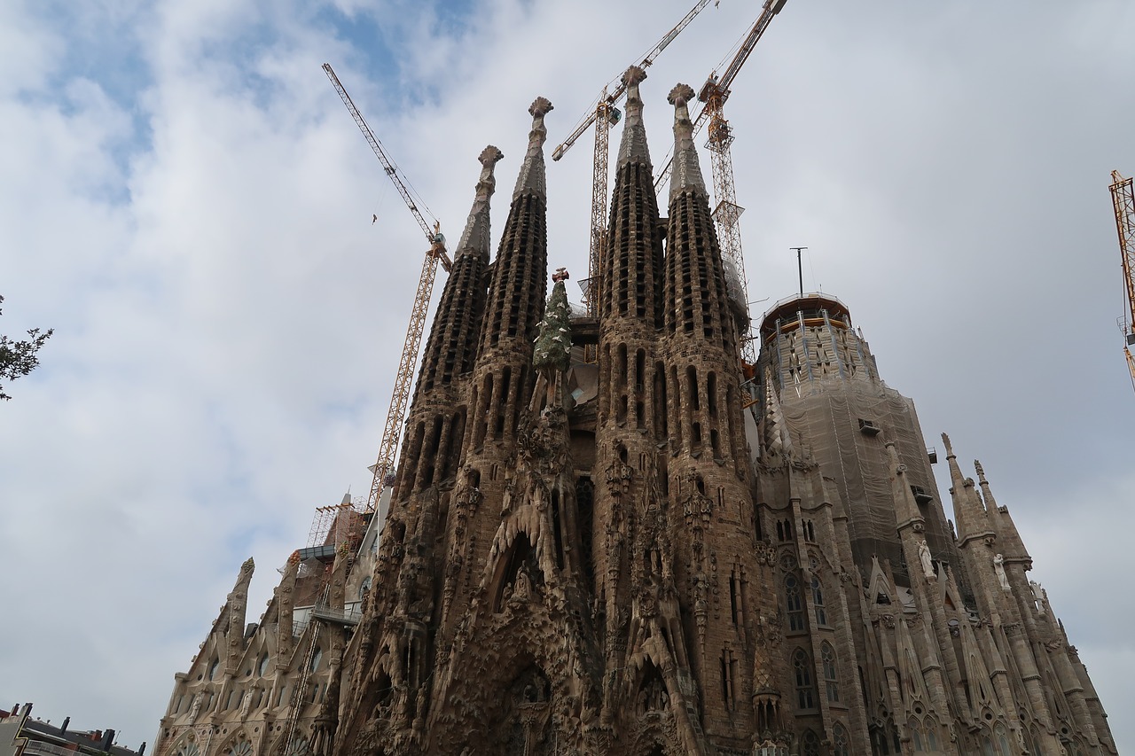 Gaudi, Barcelona, Gaudi Katedra, Butas Emilia, La Sagrada Familia, Nemokamos Nuotraukos,  Nemokama Licenzija