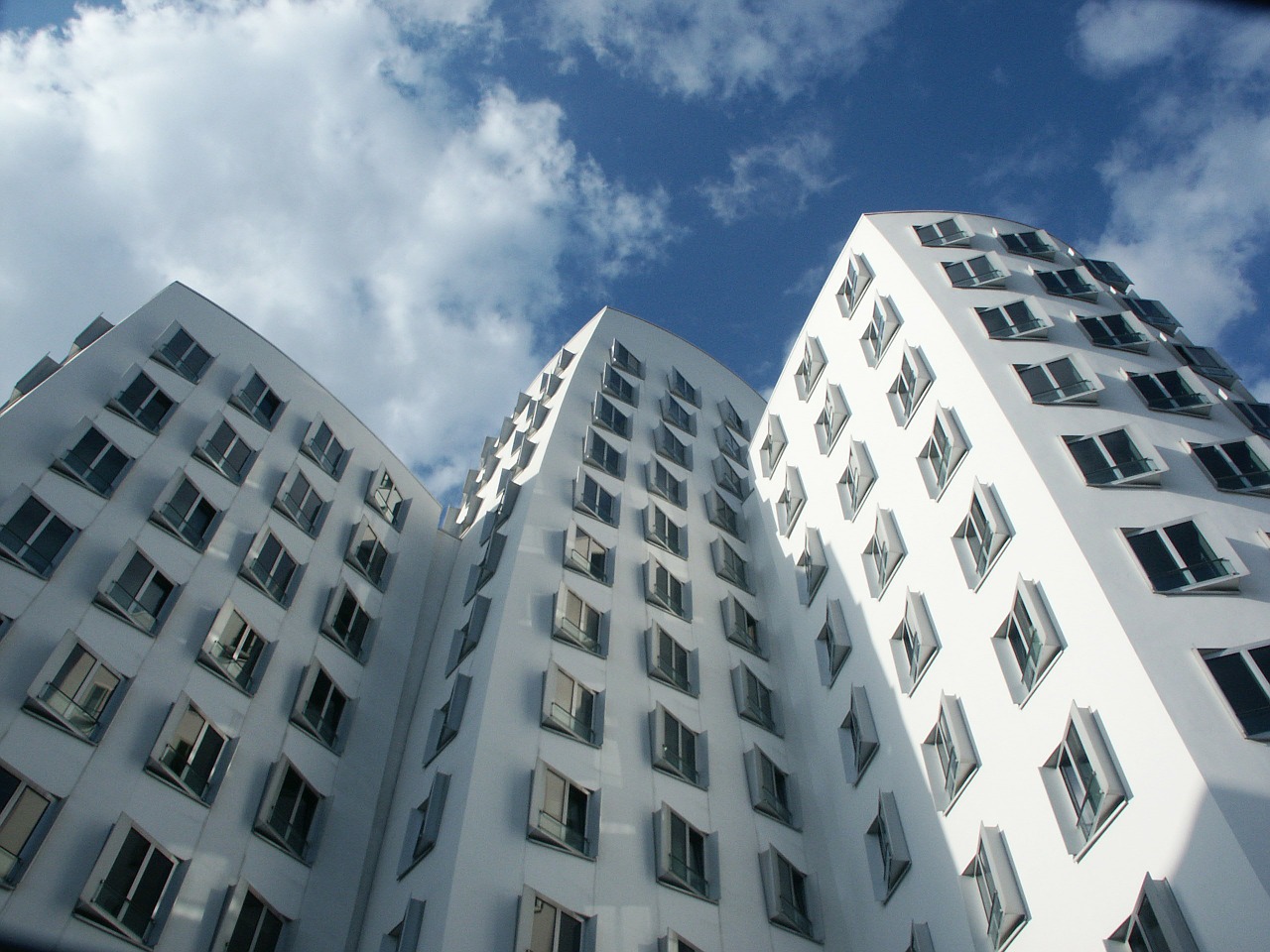 Gehry Architektūra, Gehry Pastatai, Architektūra, Pastatas, Struktūros, Susukti Pastatai, Šiuolaikiška, Diuseldorfas, Miestas, Düsseldorf Hafen