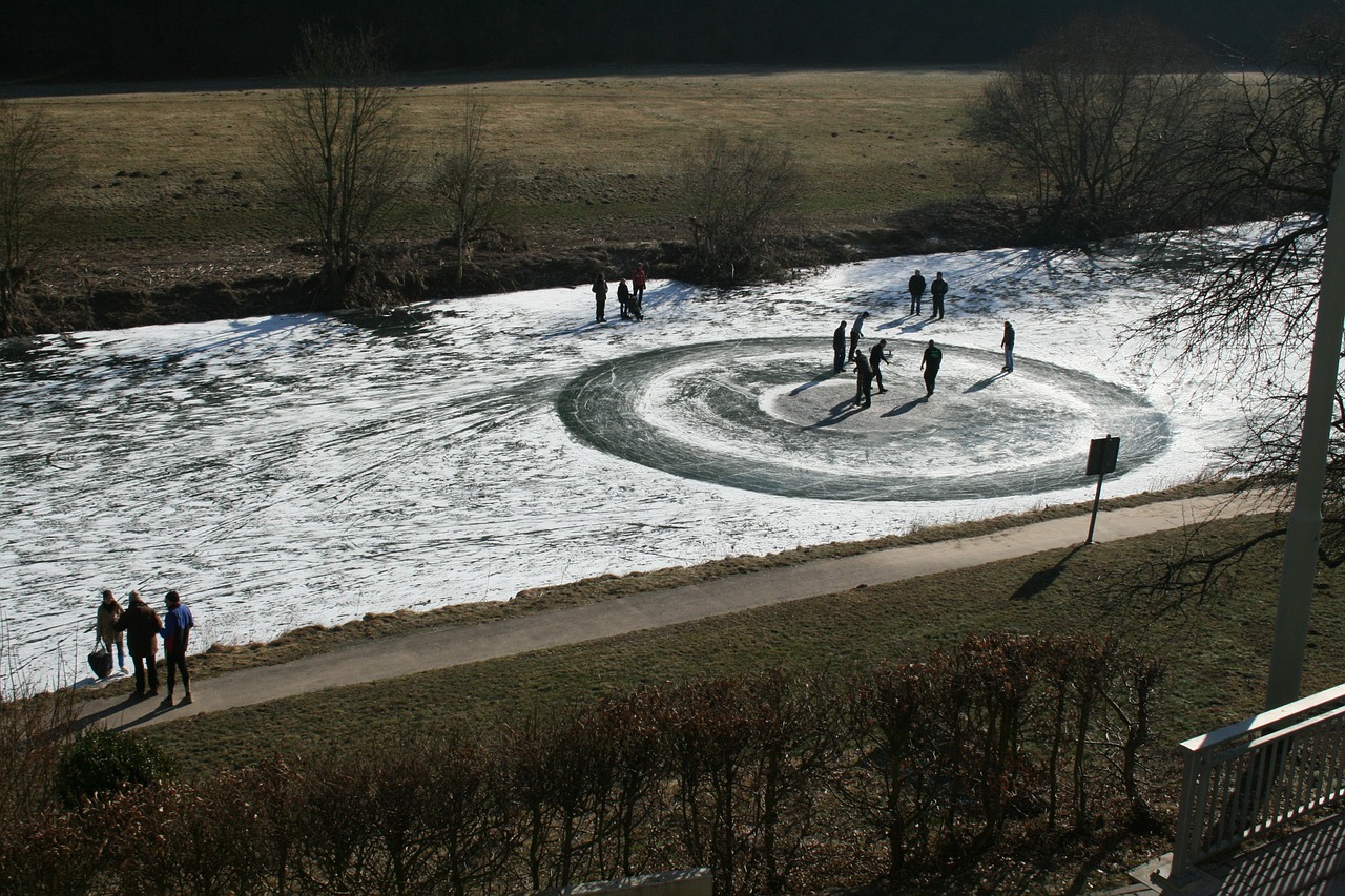 Geilnau, Žiema, Upė, Ledas, Sušaldyta, Žmogus, Vaikščioti, Gamta, Čiuožimo, Skates