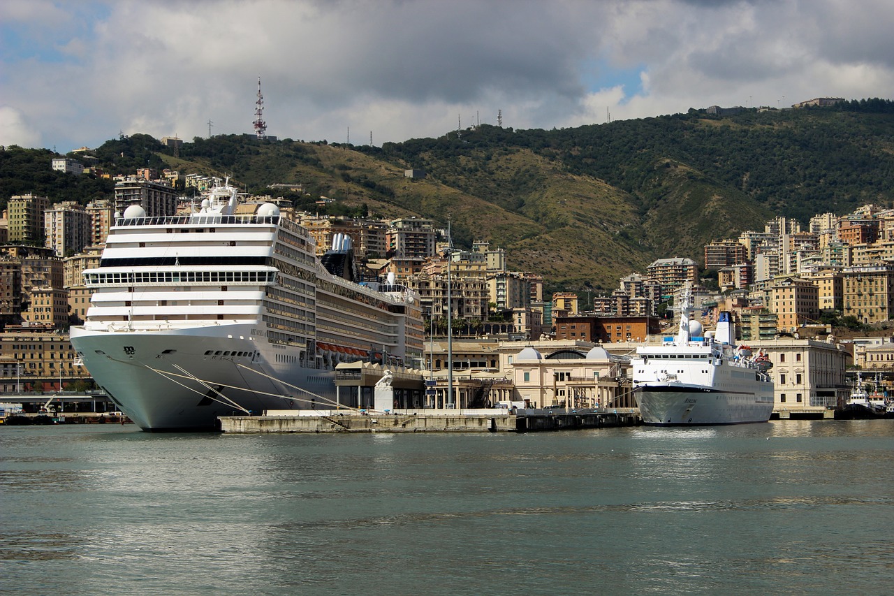 Genova, Laivas, Valtis, Uostas, Viduržemio Jūros, Ispanų, Vanduo, Europa, Gabenimas, Turizmas