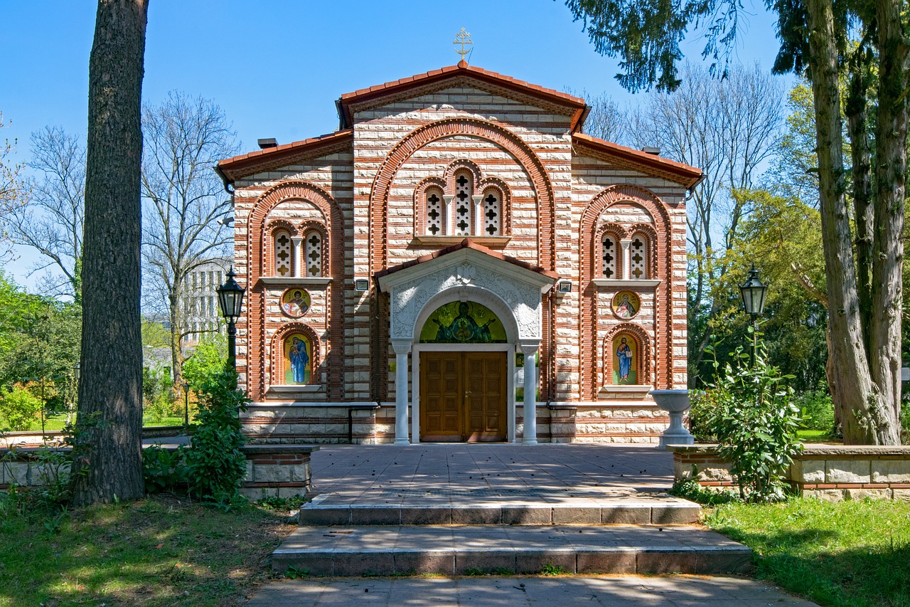 Bažnyčia Georgija, Žalias Pilies Parkas, Frankfurtas, Hesse, Vokietija, Parkas, Sodas, Pastatas, Architektūra, Religija