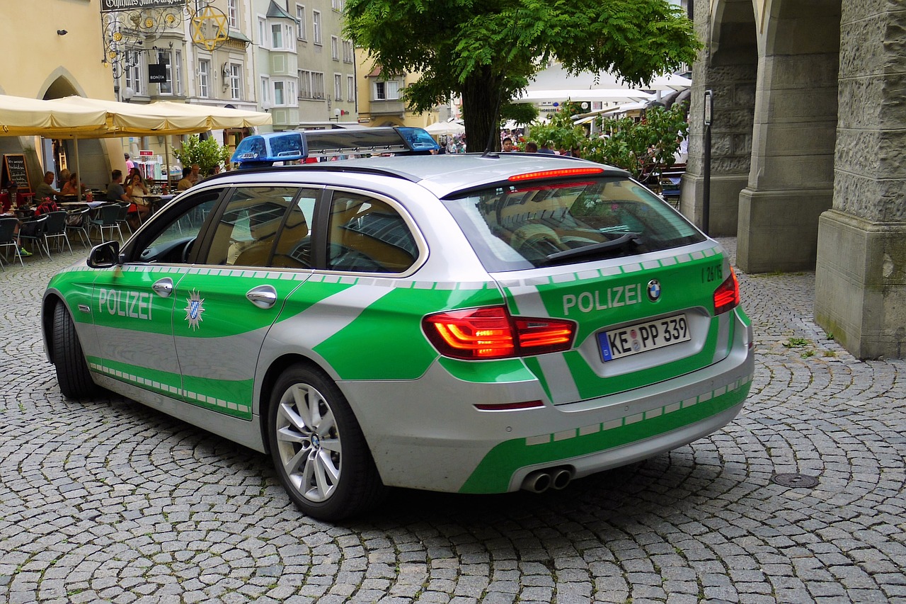 Vokiečių, Policija, Automobilis, Bmw, Polizei, Gatvė, Saugumas, Transporto Priemonė, Nemokamos Nuotraukos,  Nemokama Licenzija