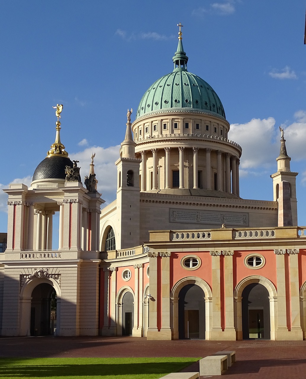 Vokietija, Potsdamas, Istoriškai, Lankytinos Vietos, Turizmas, Pastatas, Architektūra, Turistų Atrakcijos, Nikolai Bažnyčia, Bažnyčia