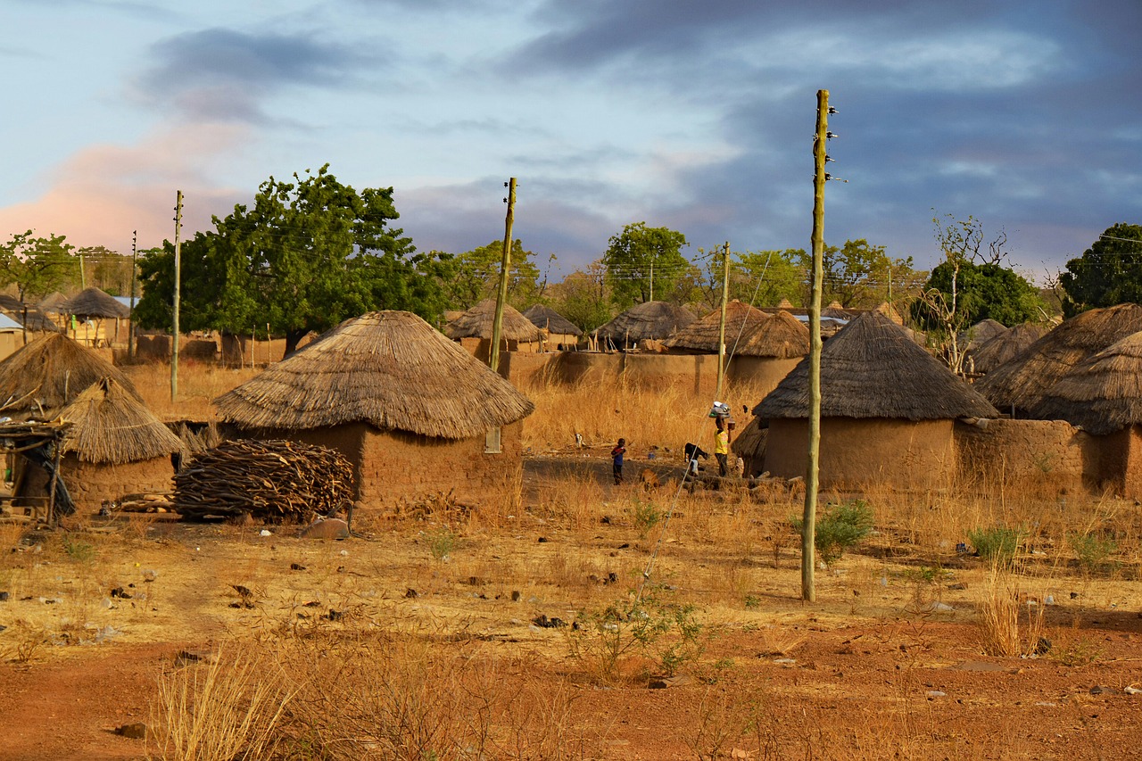 Gana, Vakarų Afrika, Afrika, Kaimas, Žemė, Šalies Gyvenimas, Gamta, Purvo Nameliai, Tradiciškai, Nemokamos Nuotraukos