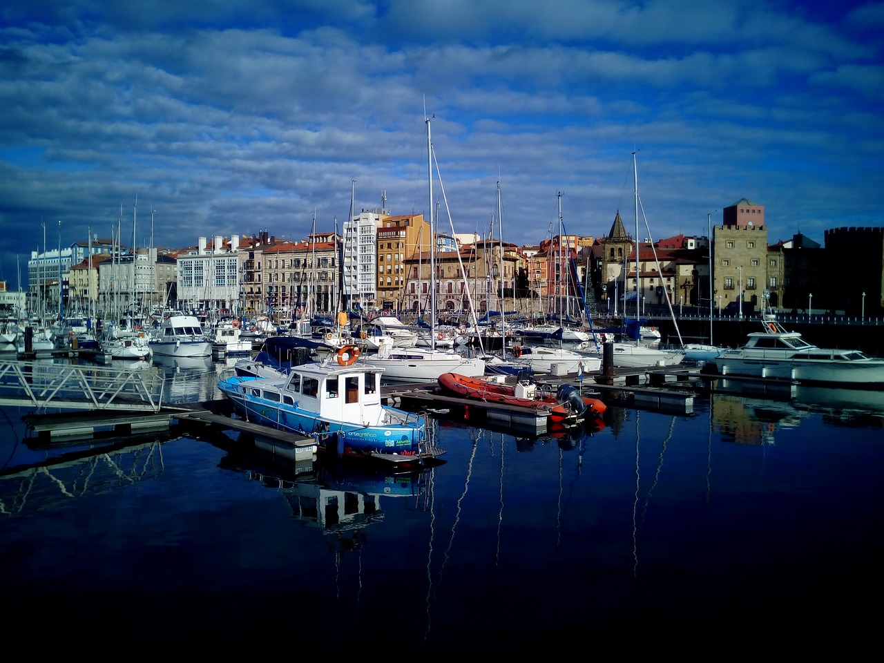 Gijón, Asturias, Ispanija, Papludimys, Costa, Jūra, Dangus, Debesys, Turizmas, Žavesys