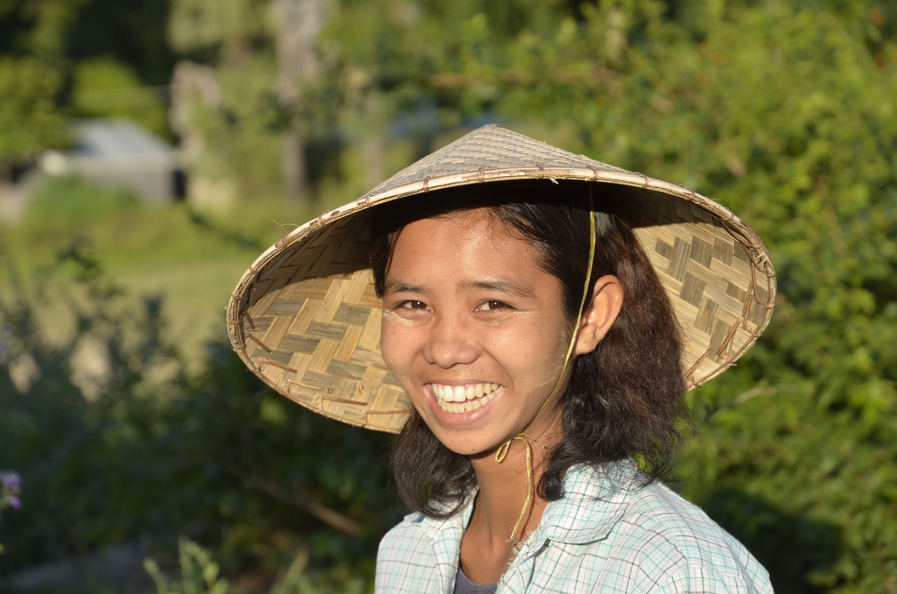 Mergaitė, Mianmaras, Juoktis, Veidas, Laimingas, Nemokamos Nuotraukos,  Nemokama Licenzija