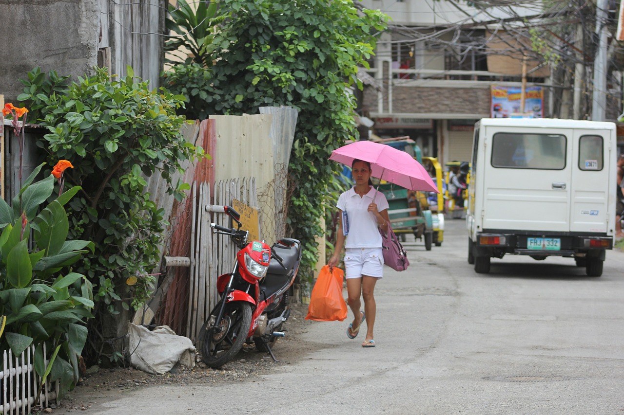 Mergaitė, Moteris, Skėtis, Apsipirkimas, Boracay, Filipinai, Boracajų Sala, Nemokamos Nuotraukos,  Nemokama Licenzija